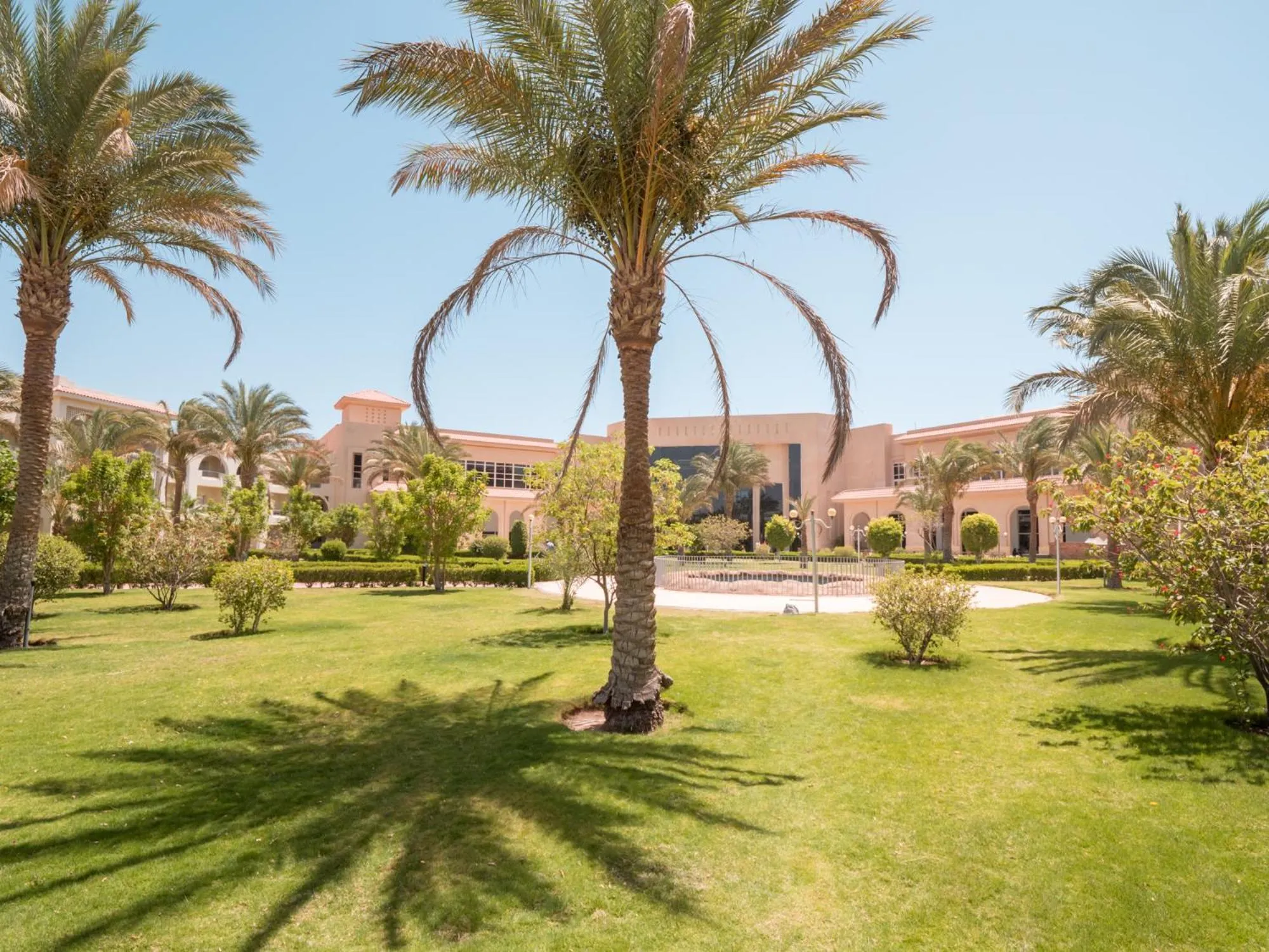 Garden in Serenity Alma Heights - Ex Serenity Fun City