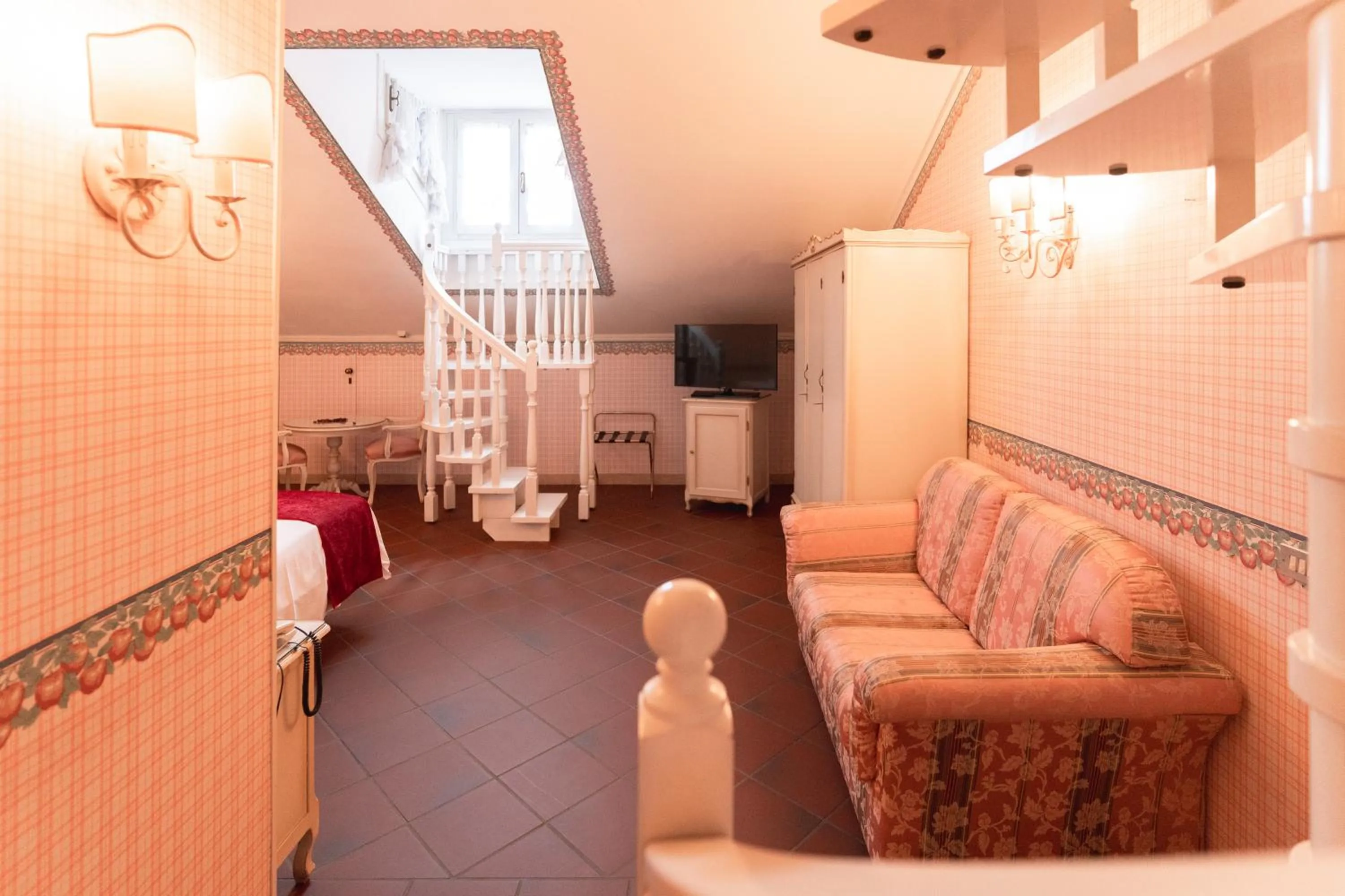 Photo of the whole room, Bed in Hotel & SPA Duchessa Isabella Collection by GSA Hotels