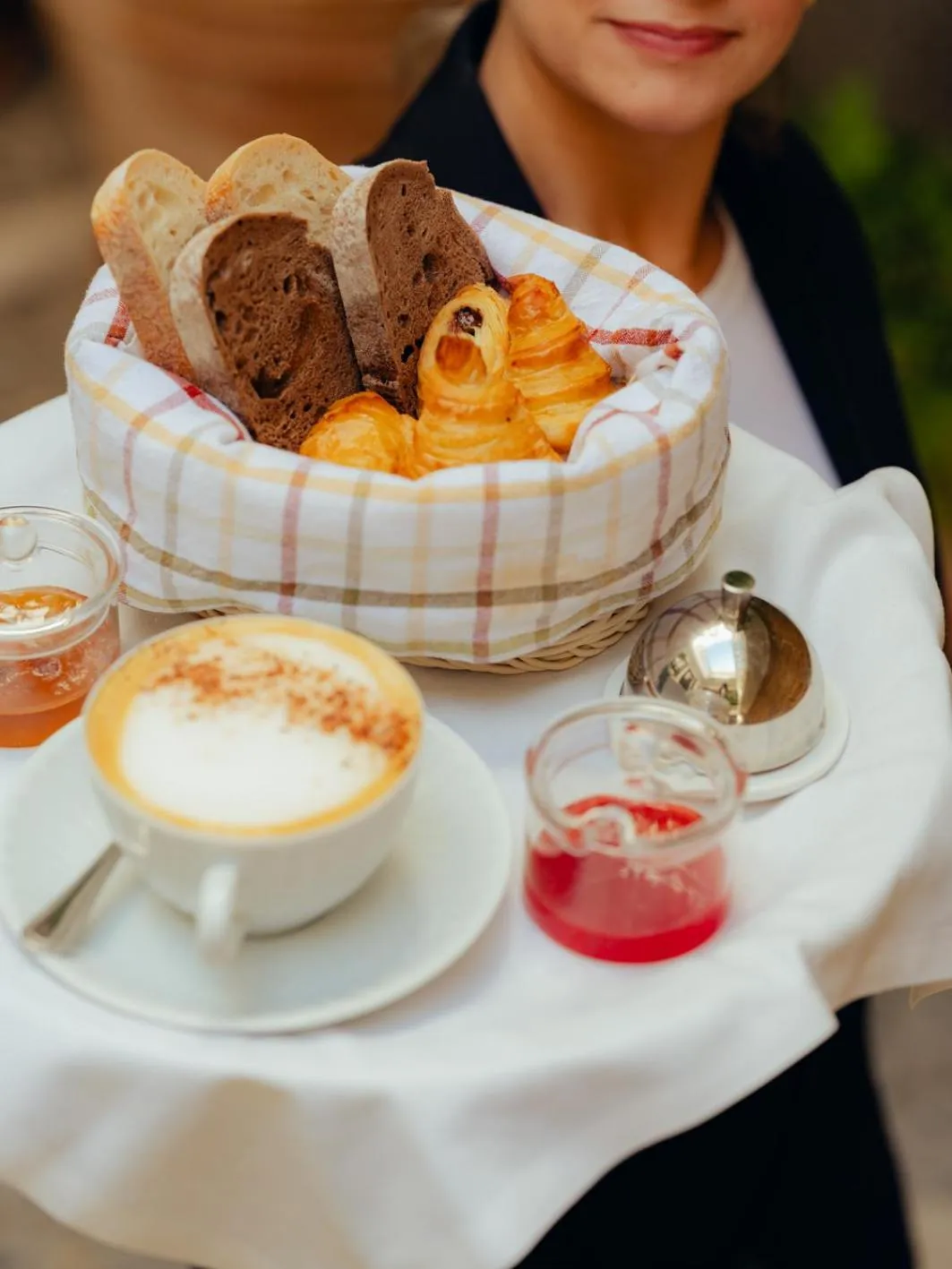 Continental breakfast in Portella Palma