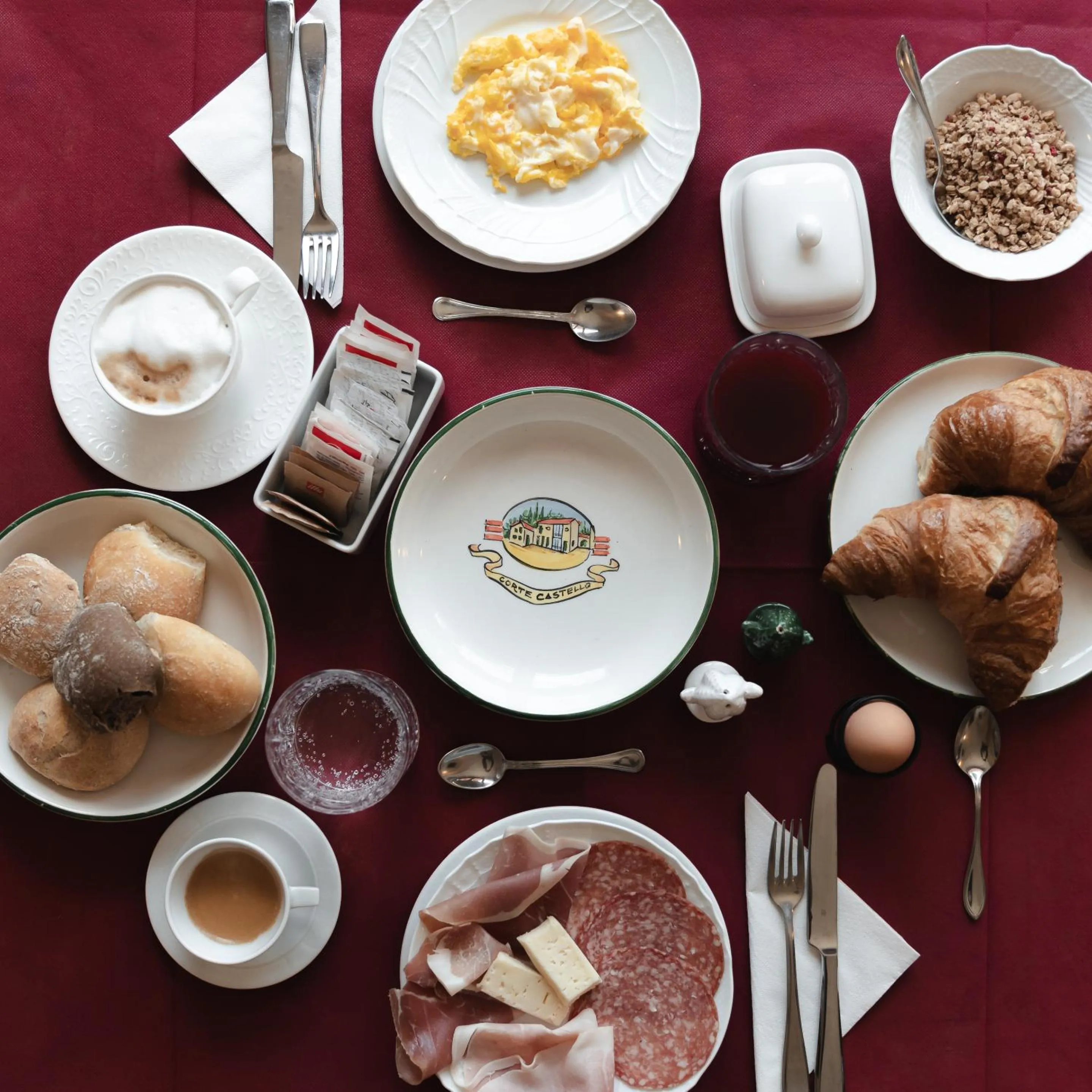 Breakfast in Corte Castello