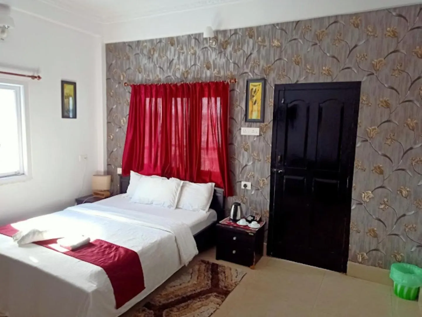 Bed in The Shelter Hotel - Port Blair