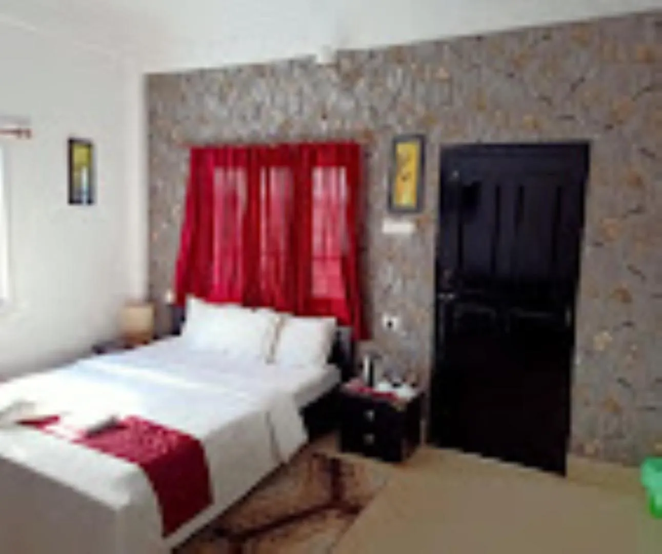 Bed in The Shelter Hotel - Port Blair