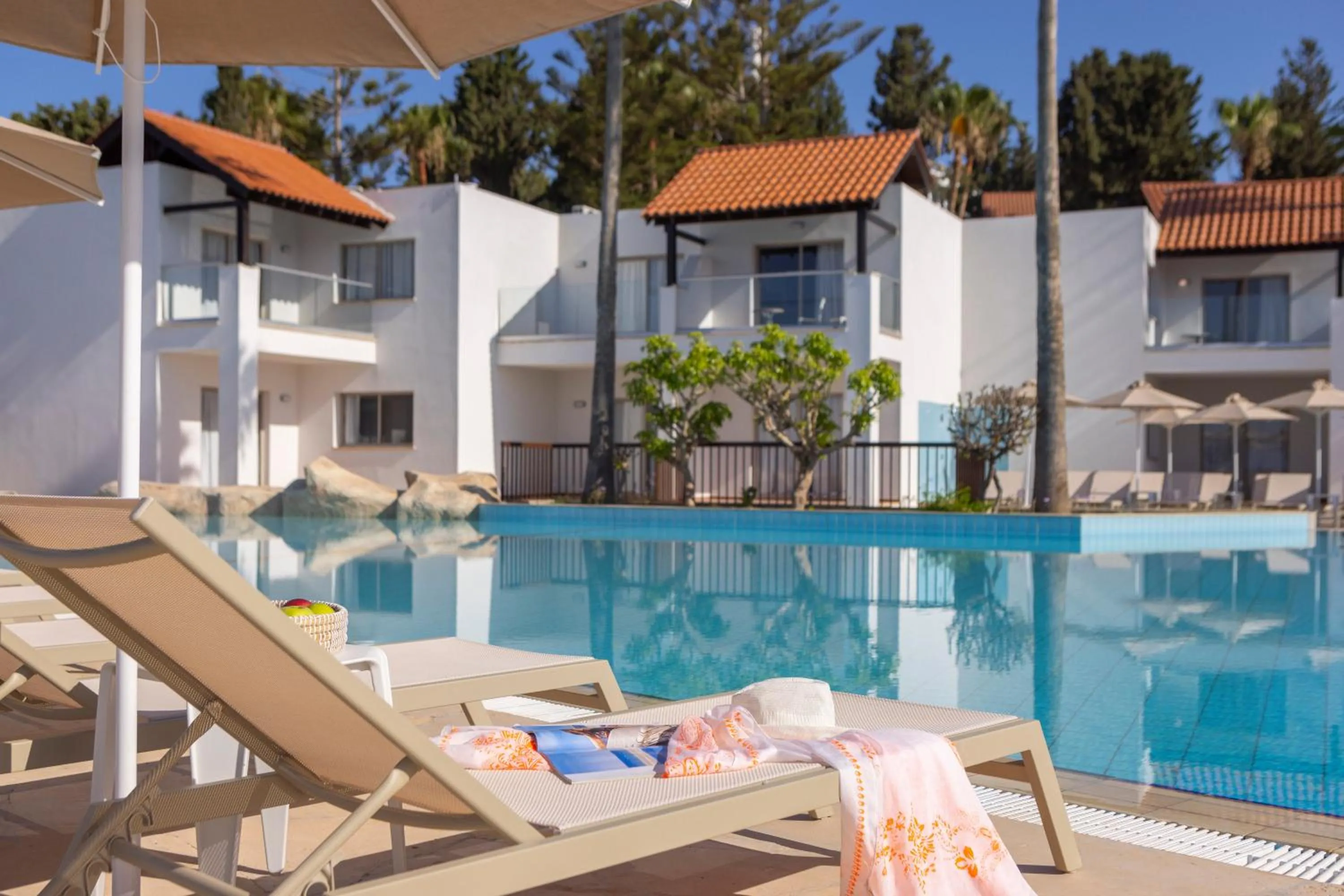 Swimming pool in Kapetanios Aqua Resort