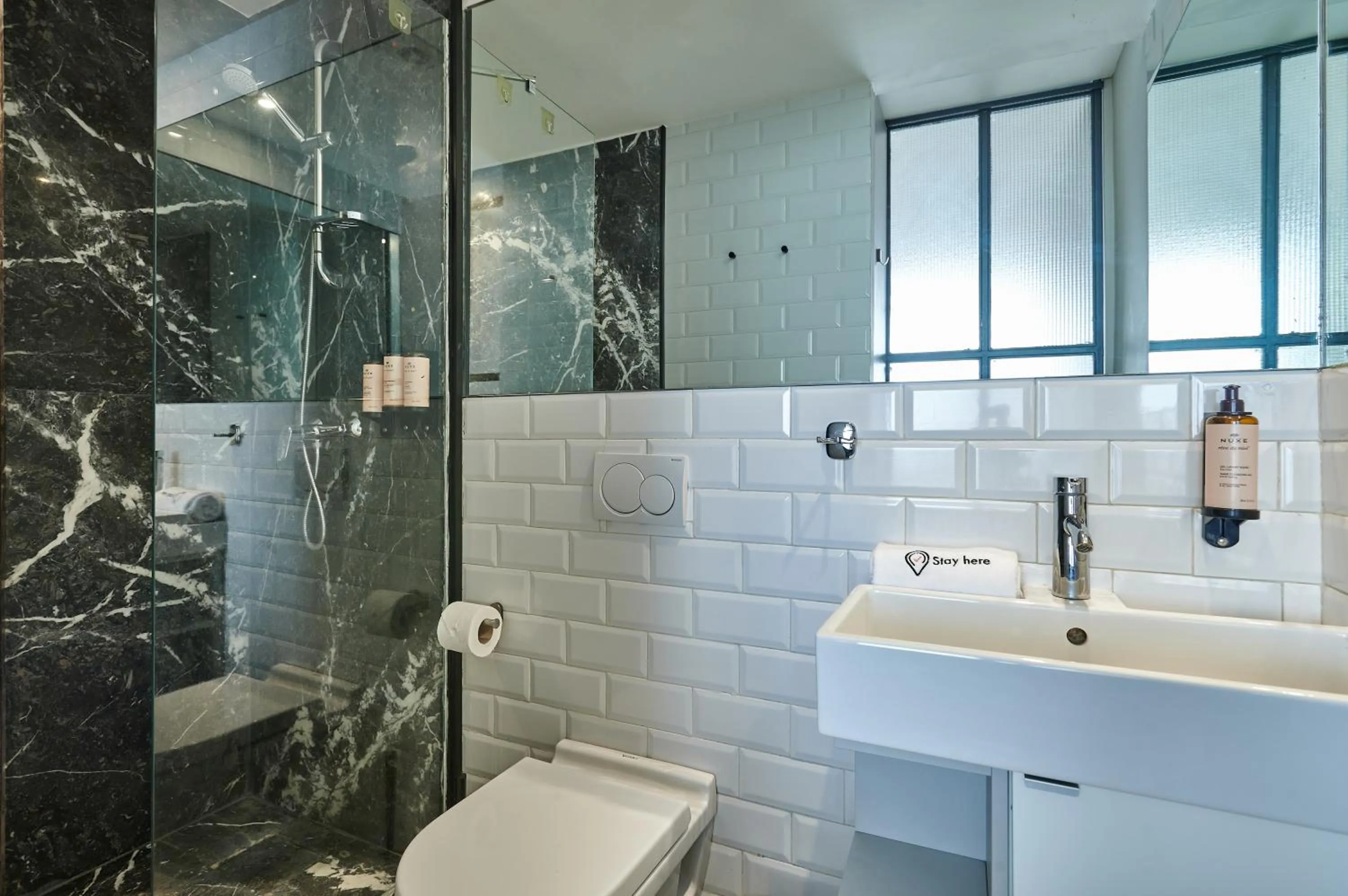 Shower in Stayhere Casablanca - Gauthier 3 - Urban Residence
