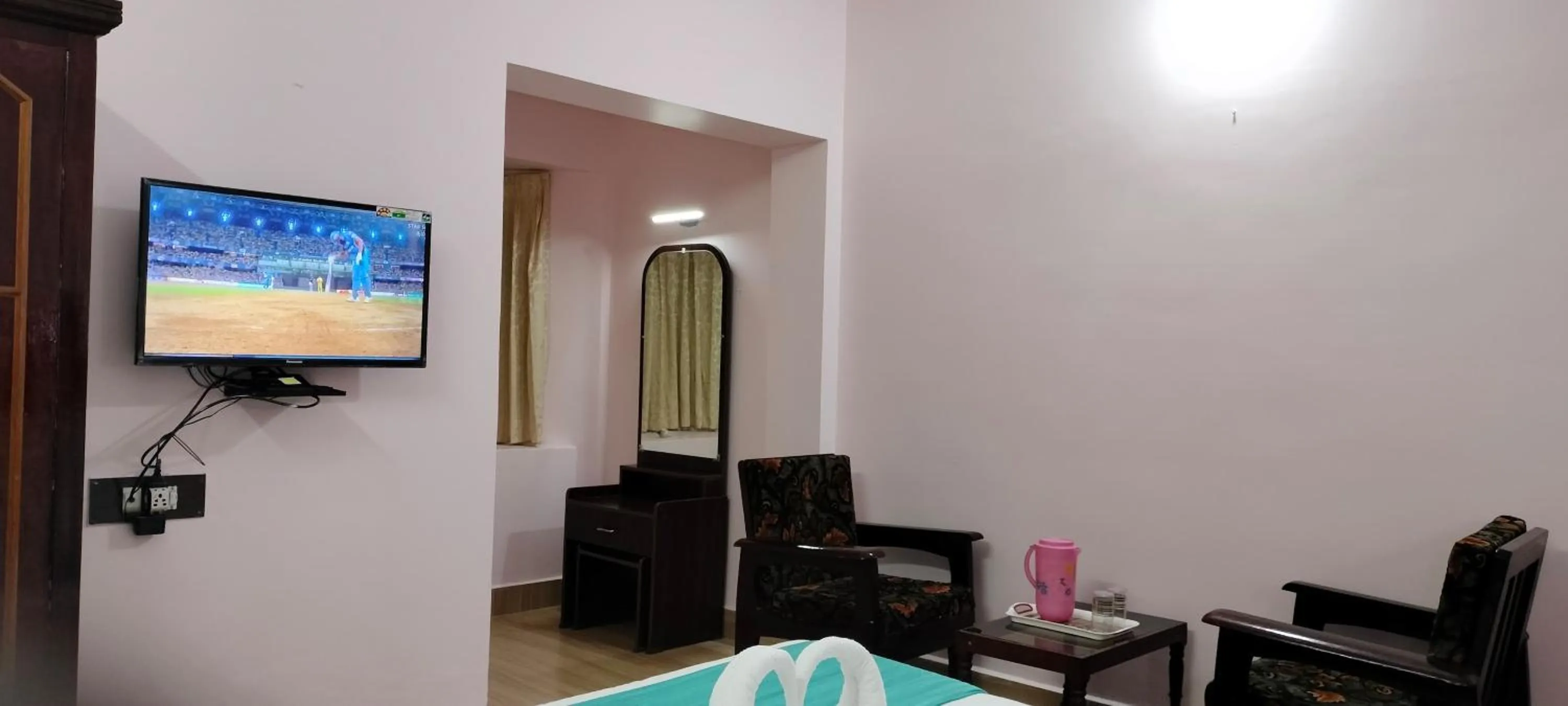 TV and multimedia in Hotel Mount View