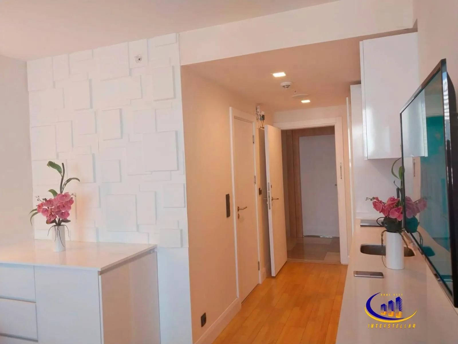 TV and multimedia in INTERSTELLAR ☆ ORBI CITY