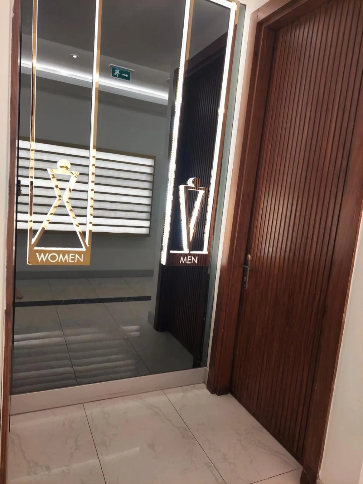 Toilet in INTERSTELLAR ☆ ORBI CITY