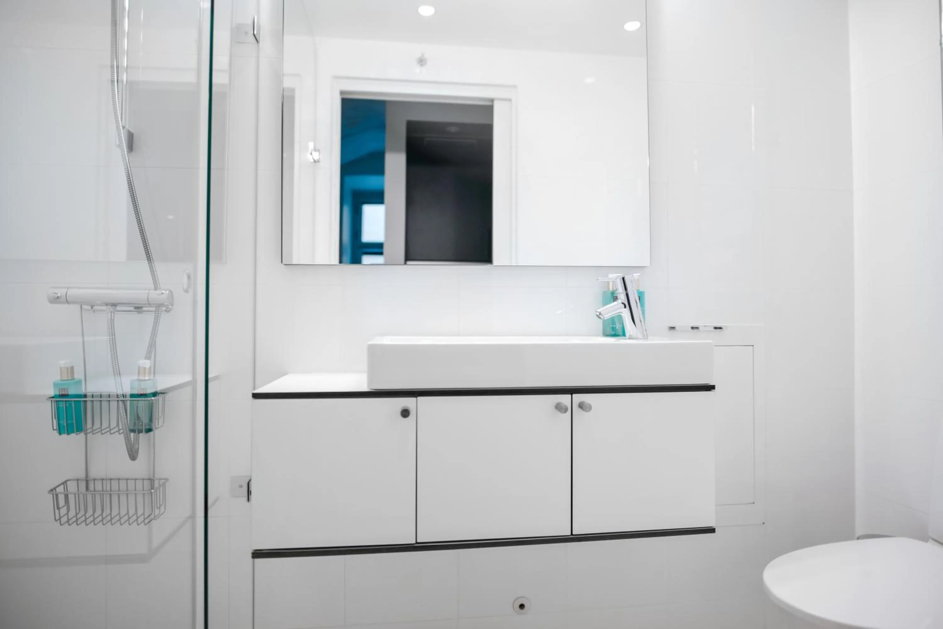 Shower in Guldgränd