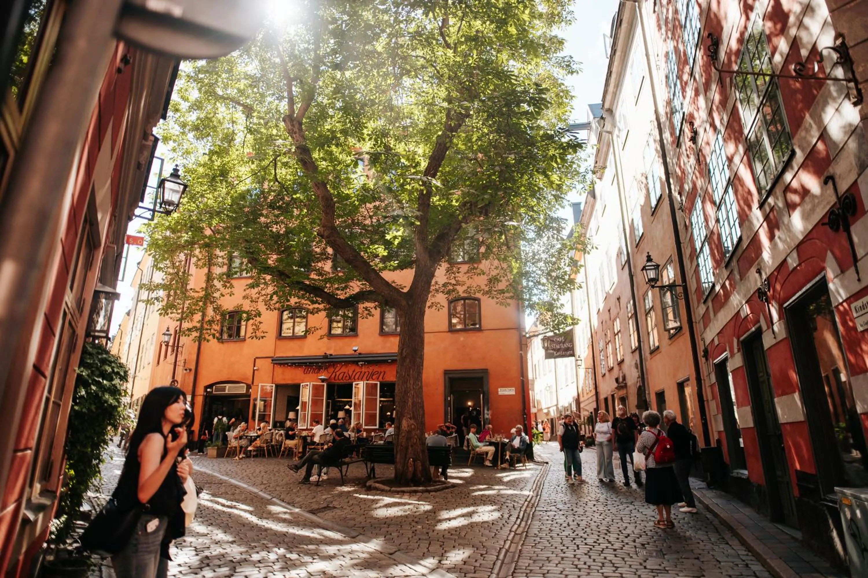 Nearby landmark in Guldgränd