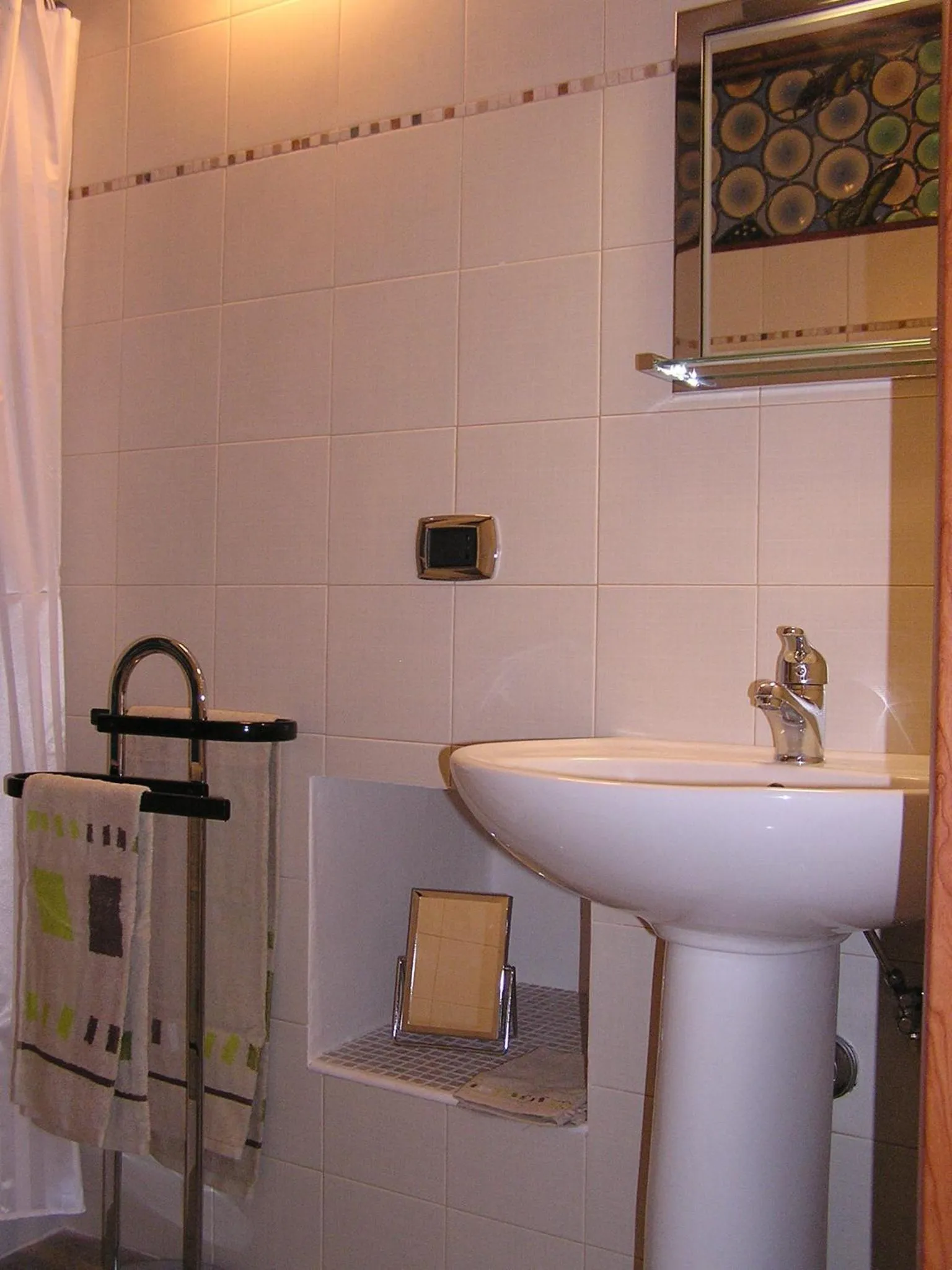 Bathroom in Art Transparent B&B