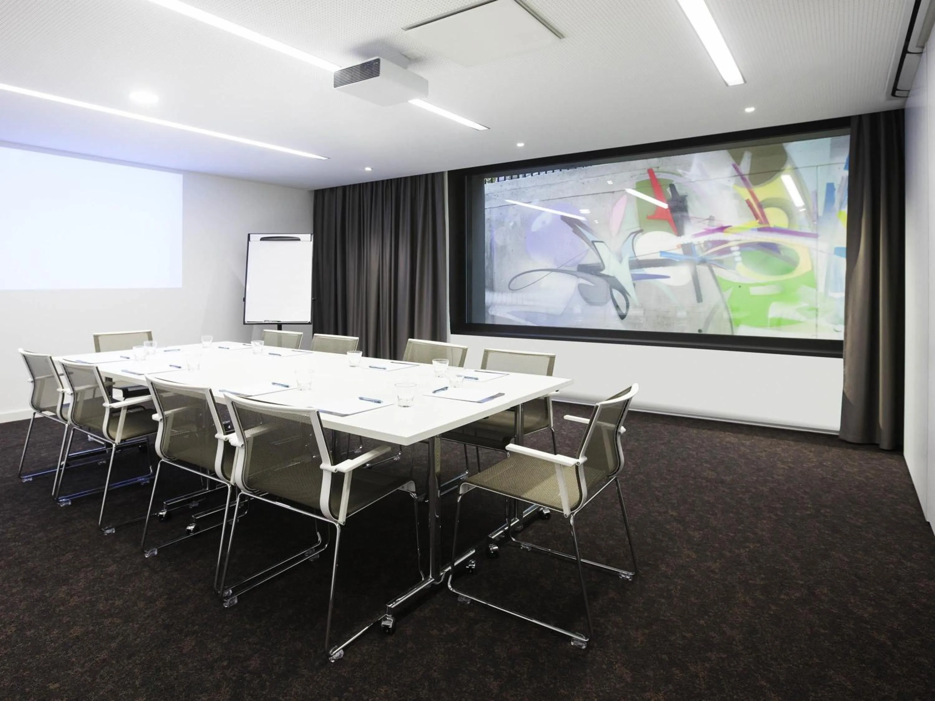 Meeting/conference room in Novotel Basel City