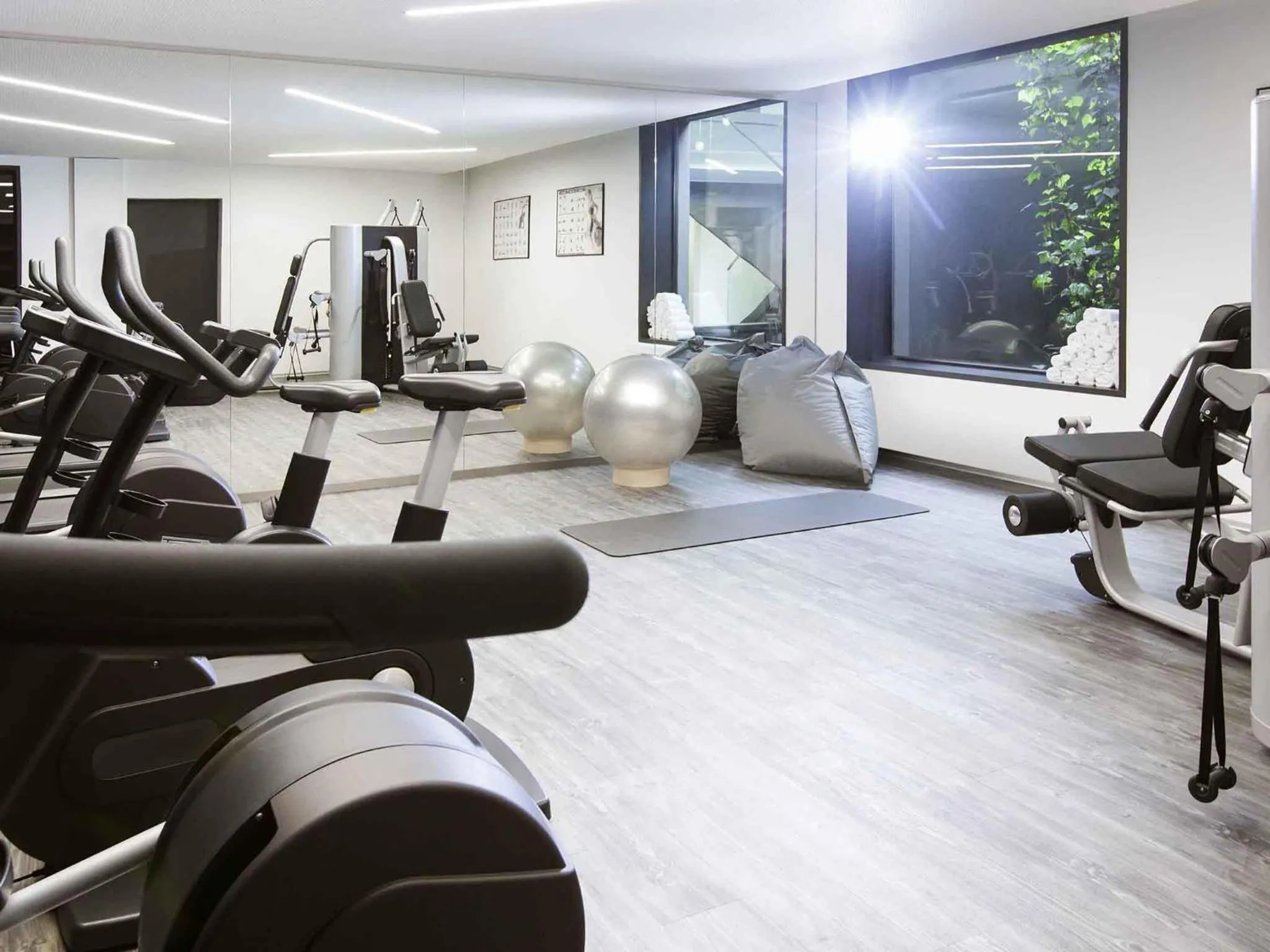 Fitness centre/facilities in Novotel Basel City