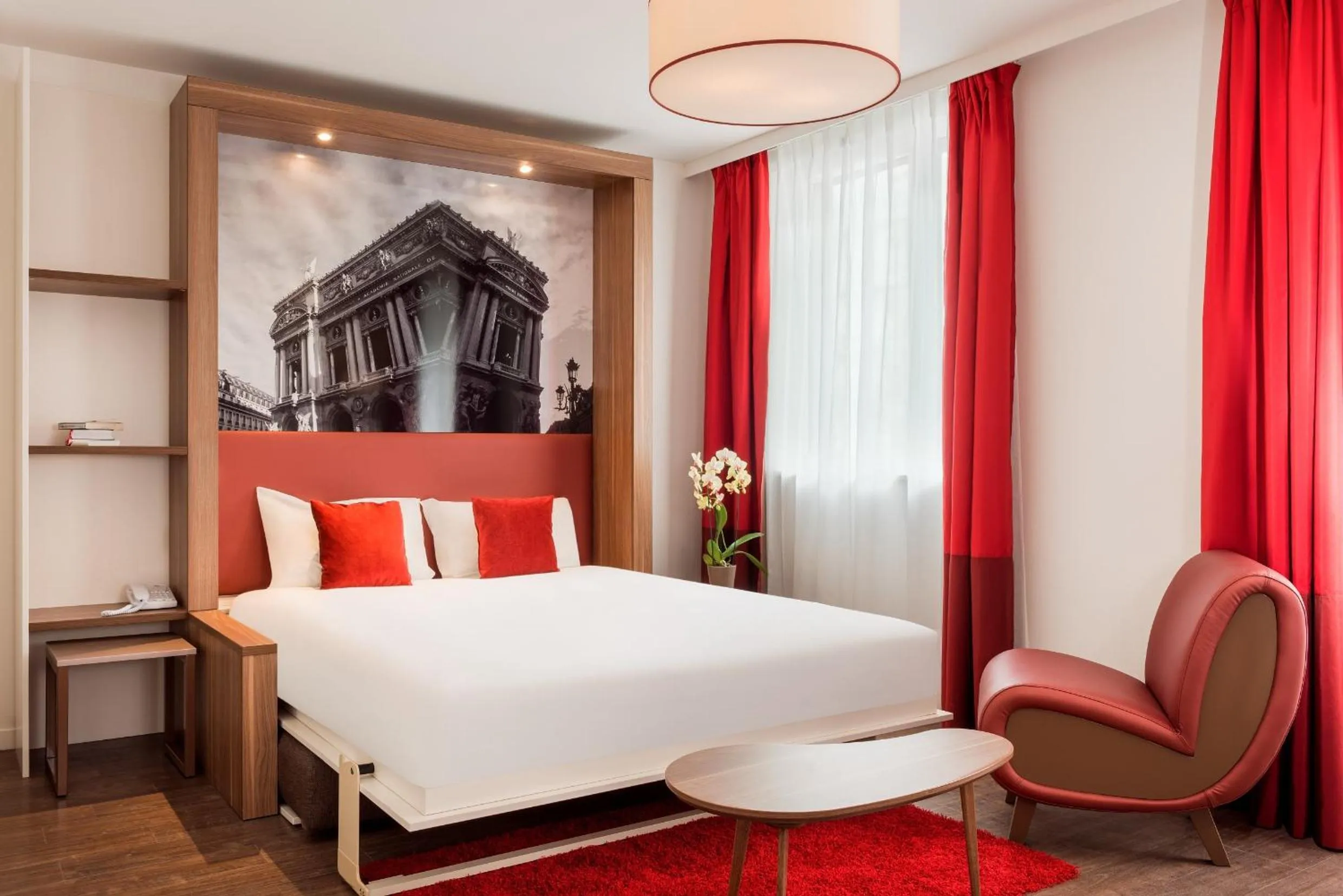 Bedroom, Bed in Aparthotel Adagio La Defense Courbevoie