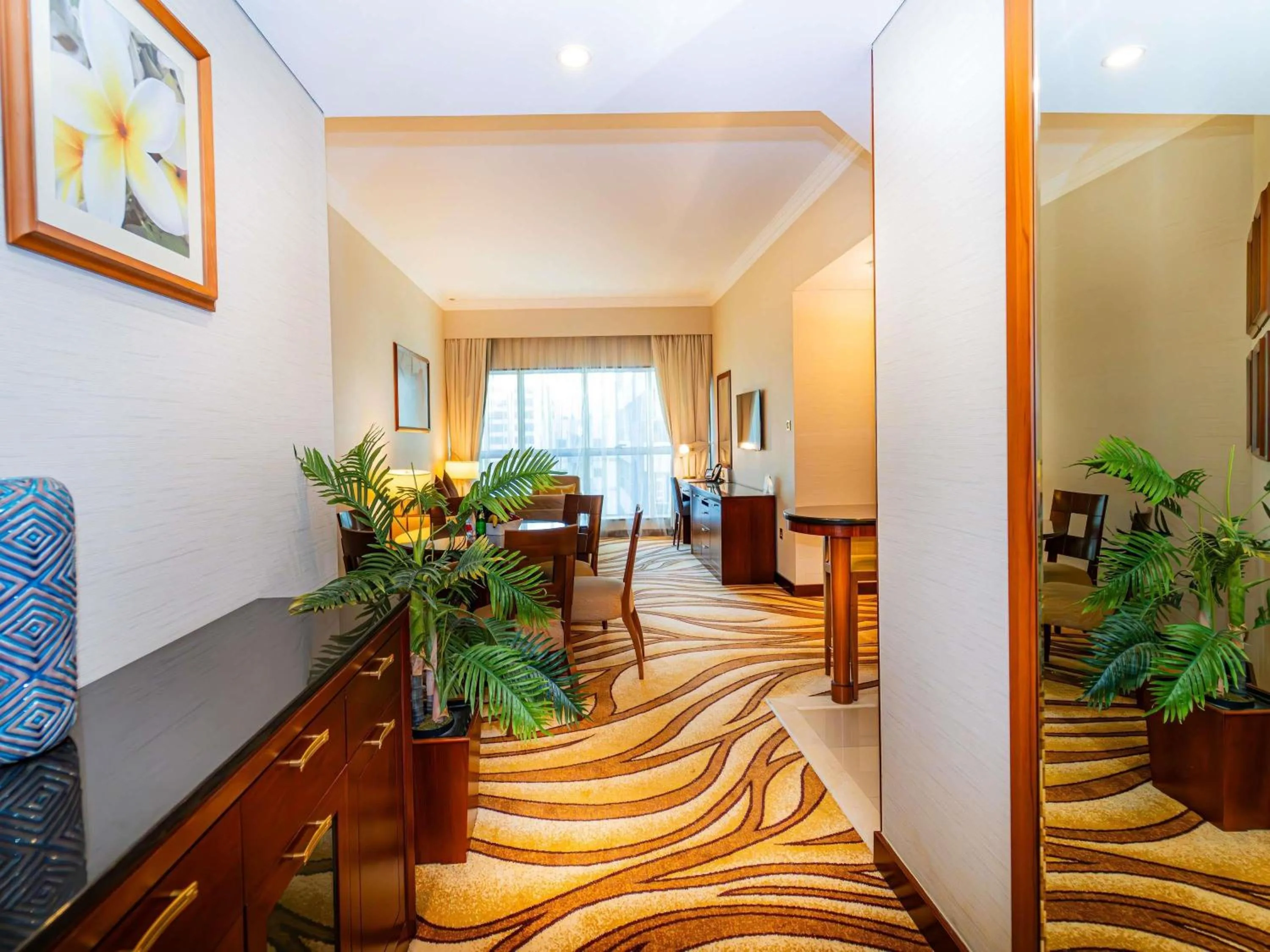 Bedroom in Grand Mercure Majlis Residences Abu Dhabi