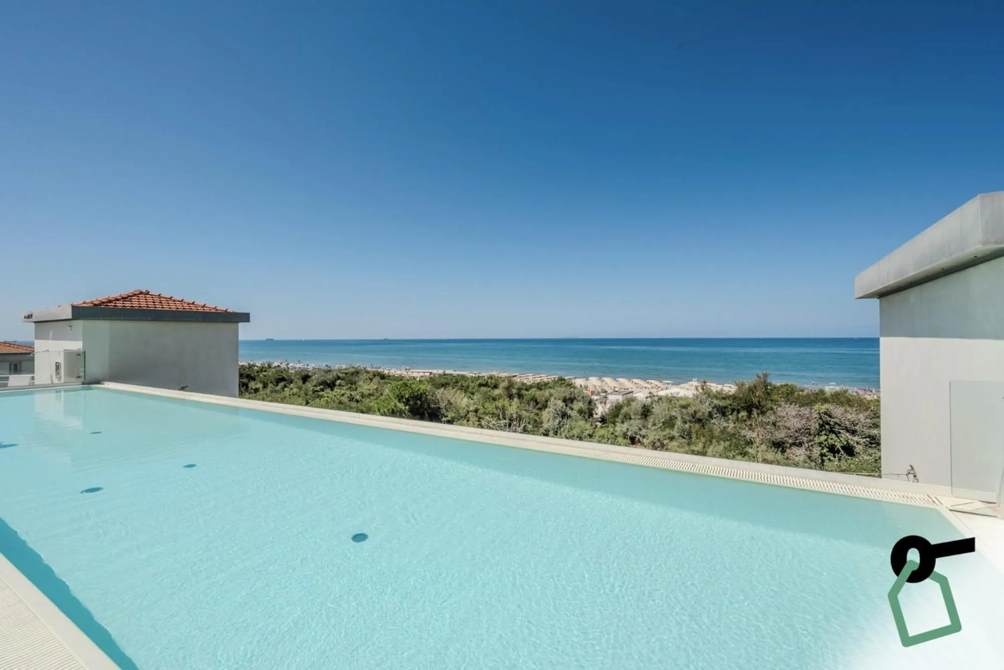 Swimming pool in HOTIDAY Room Collection - Tirrenia