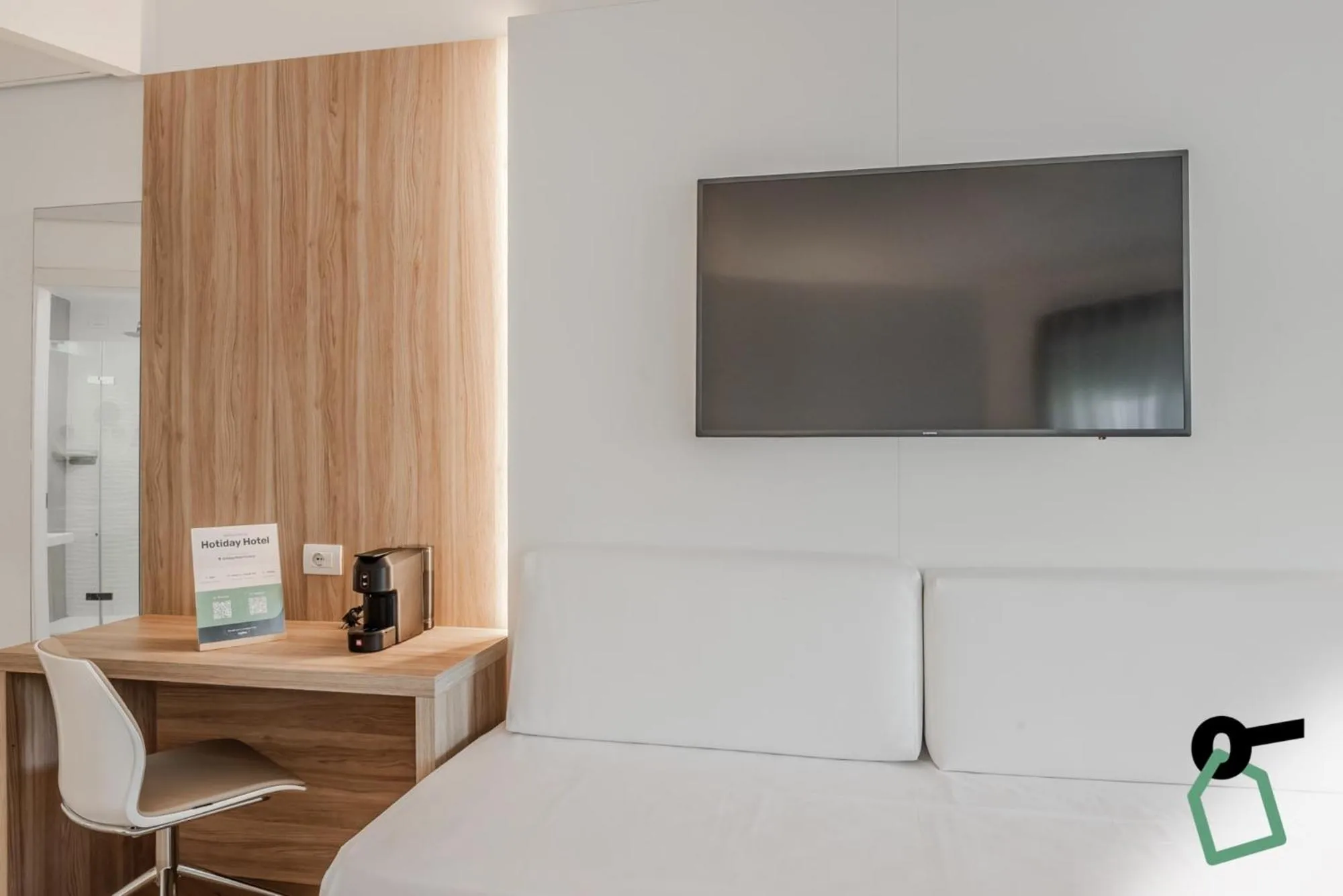 Bed in HOTIDAY Room Collection - Tirrenia