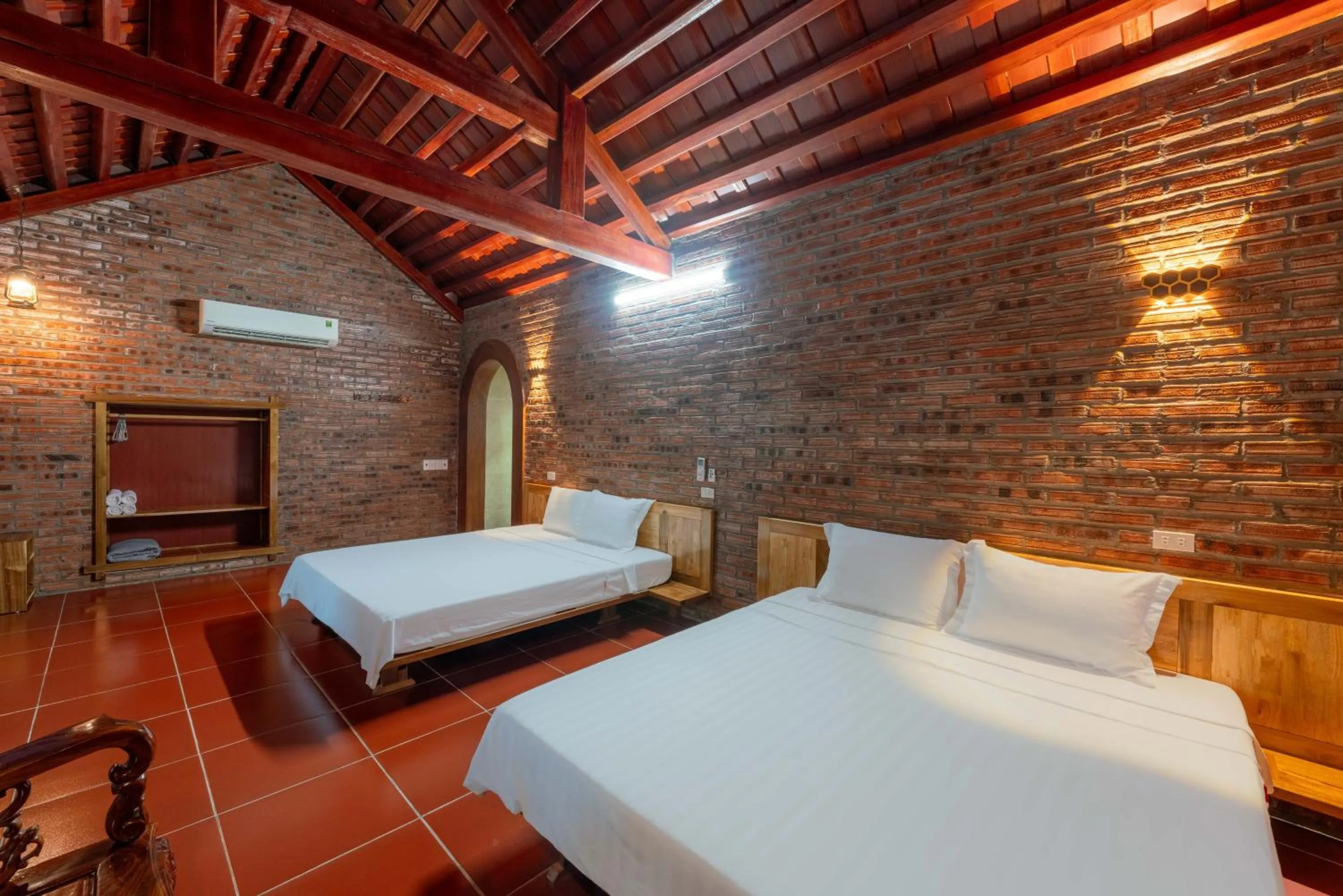 Bed in Ninh Binh Family Homestay