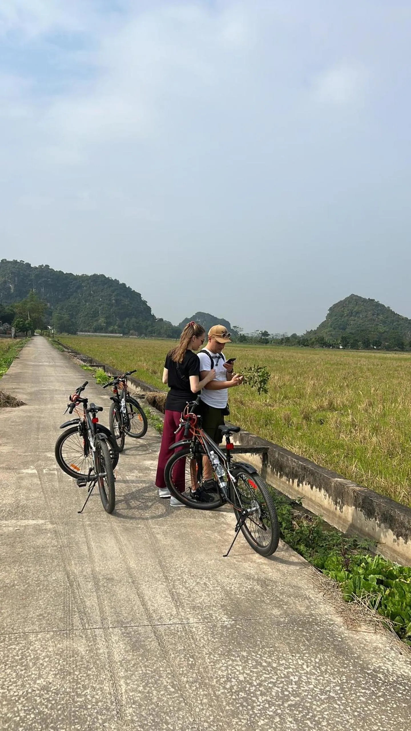 Cycling in Ninh Binh Family Homestay