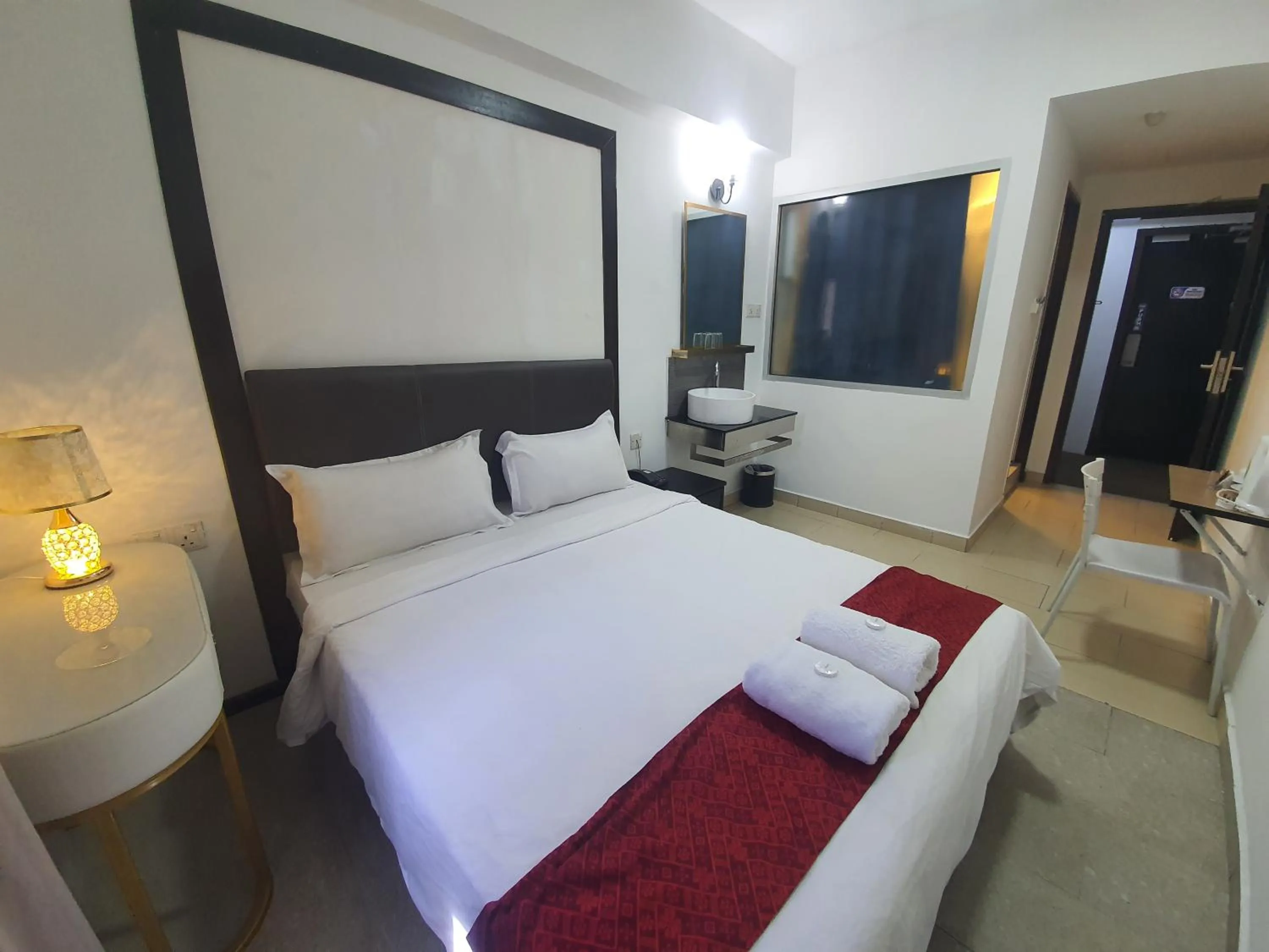 Bed in Warisan Hotel Kota Kinabalu