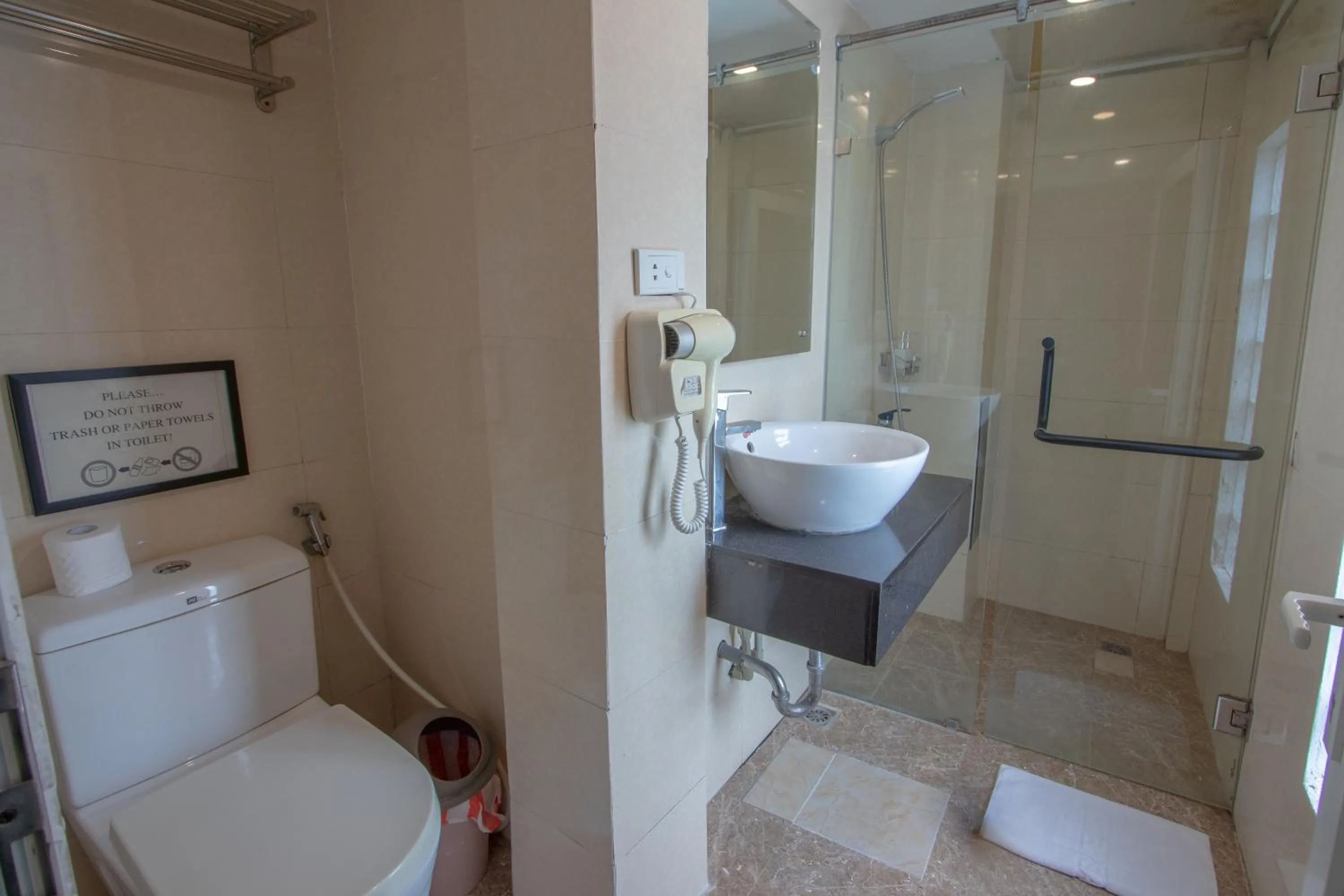 Shower in NT Elysian hotel