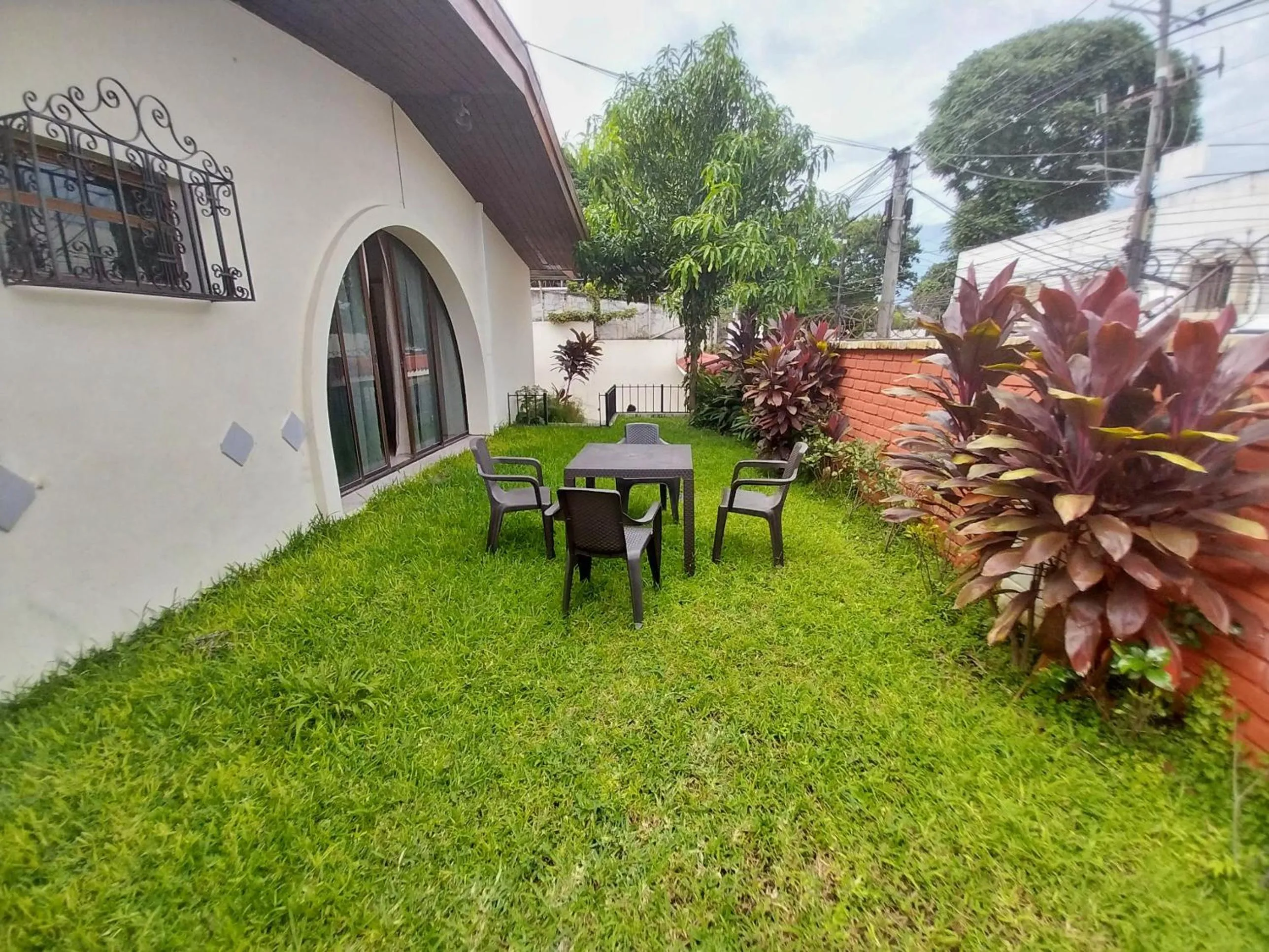 Garden in Suites & Apartments San Benito - Zona Rosa