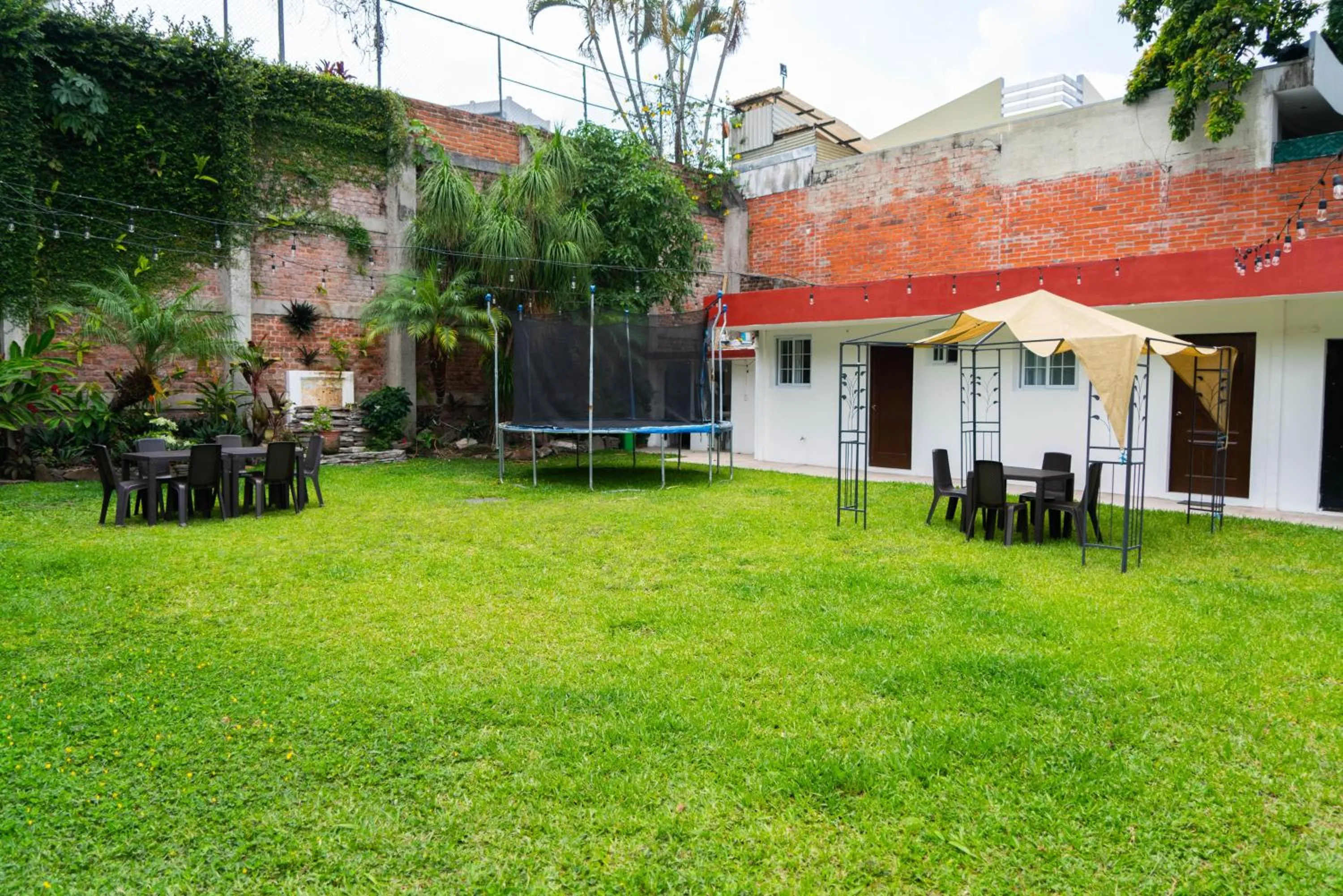 Garden in Suites & Apartments San Benito - Zona Rosa