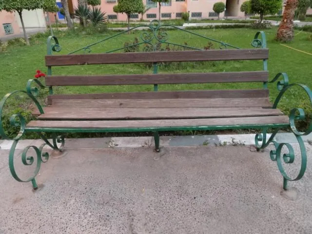 Manis Apartment Set in a Hotel Area