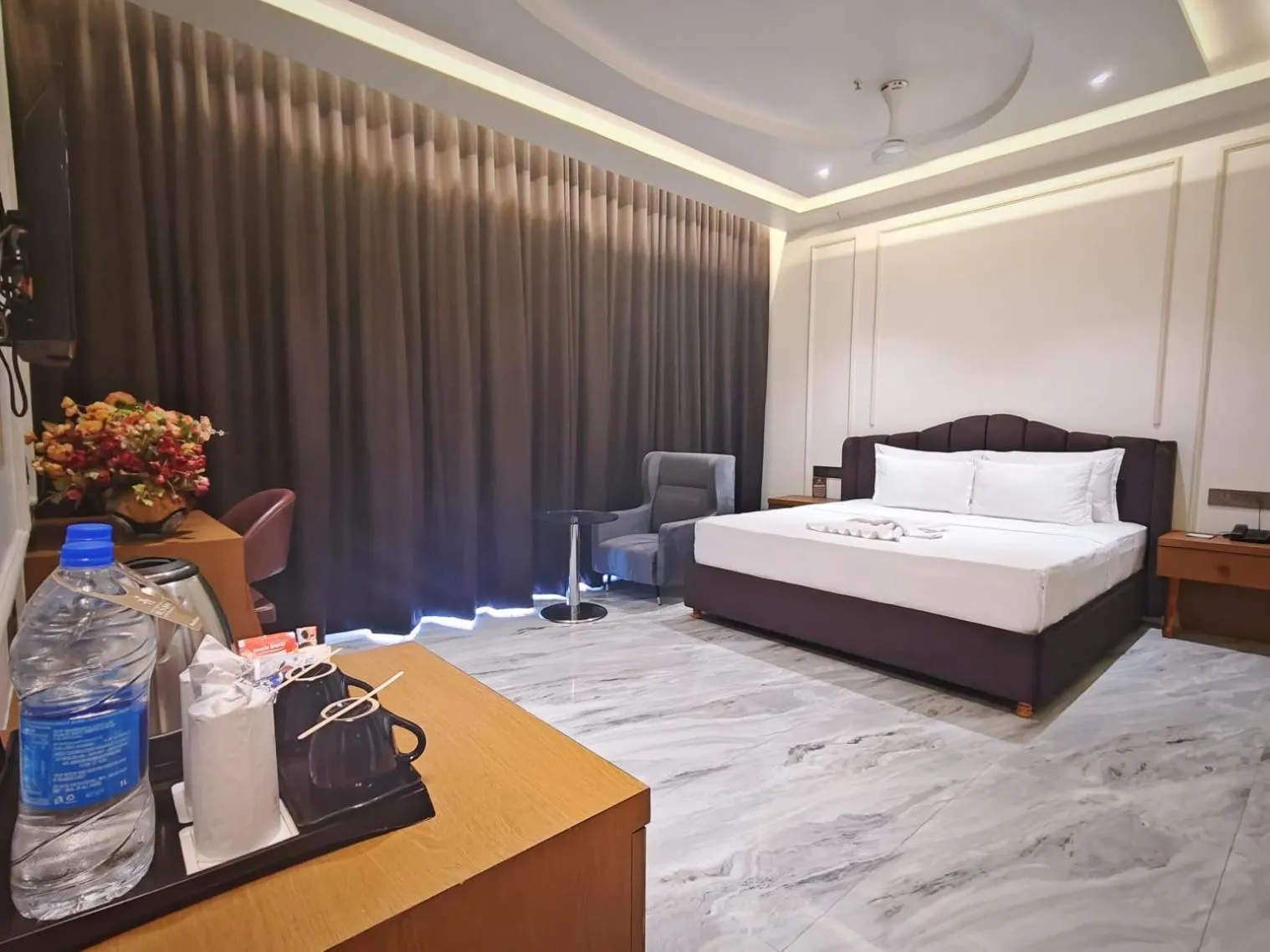 Bed in The S Crown Somnath