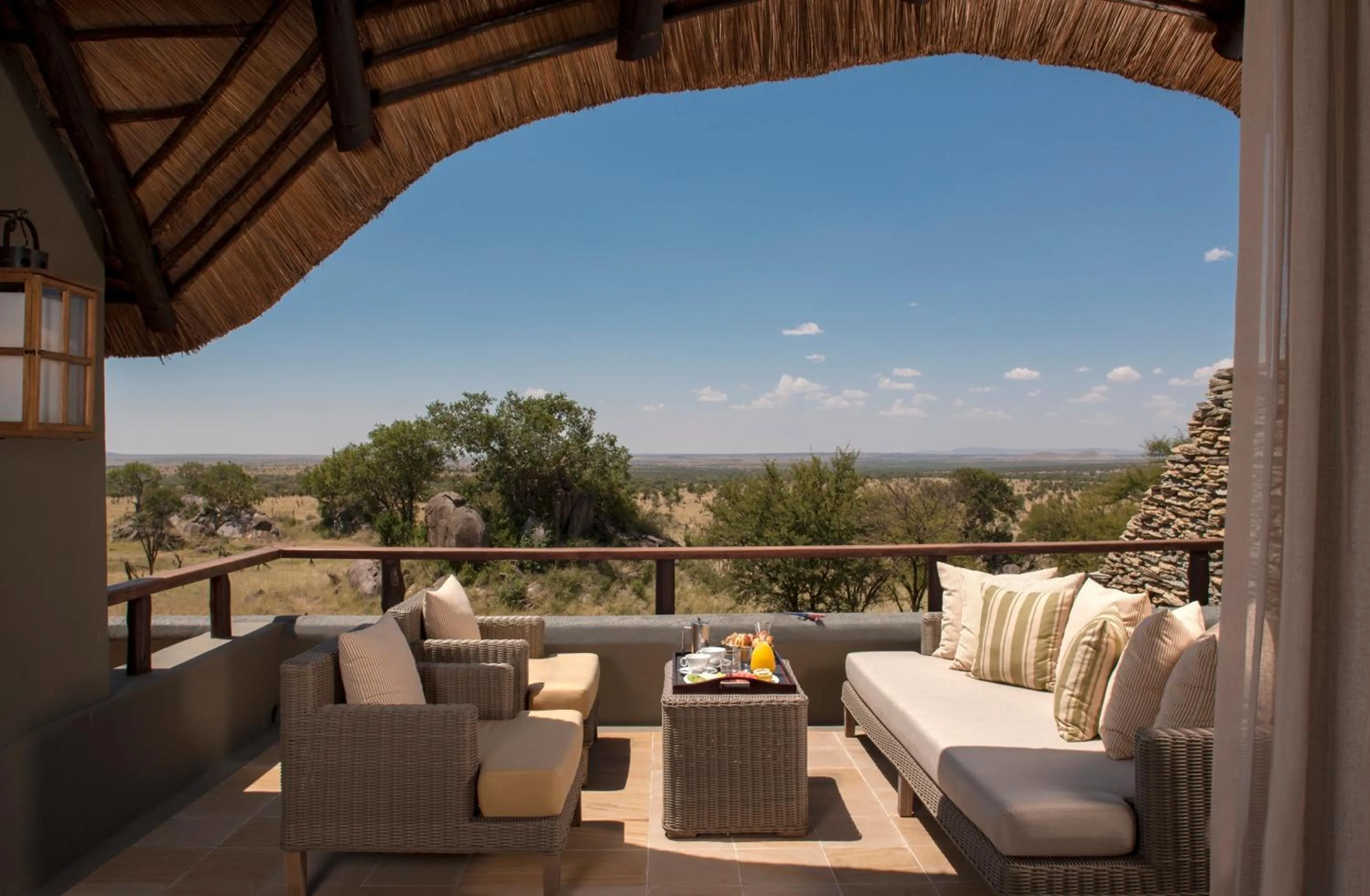 Balcony/Terrace in Four Seasons Safari Lodge Serengeti