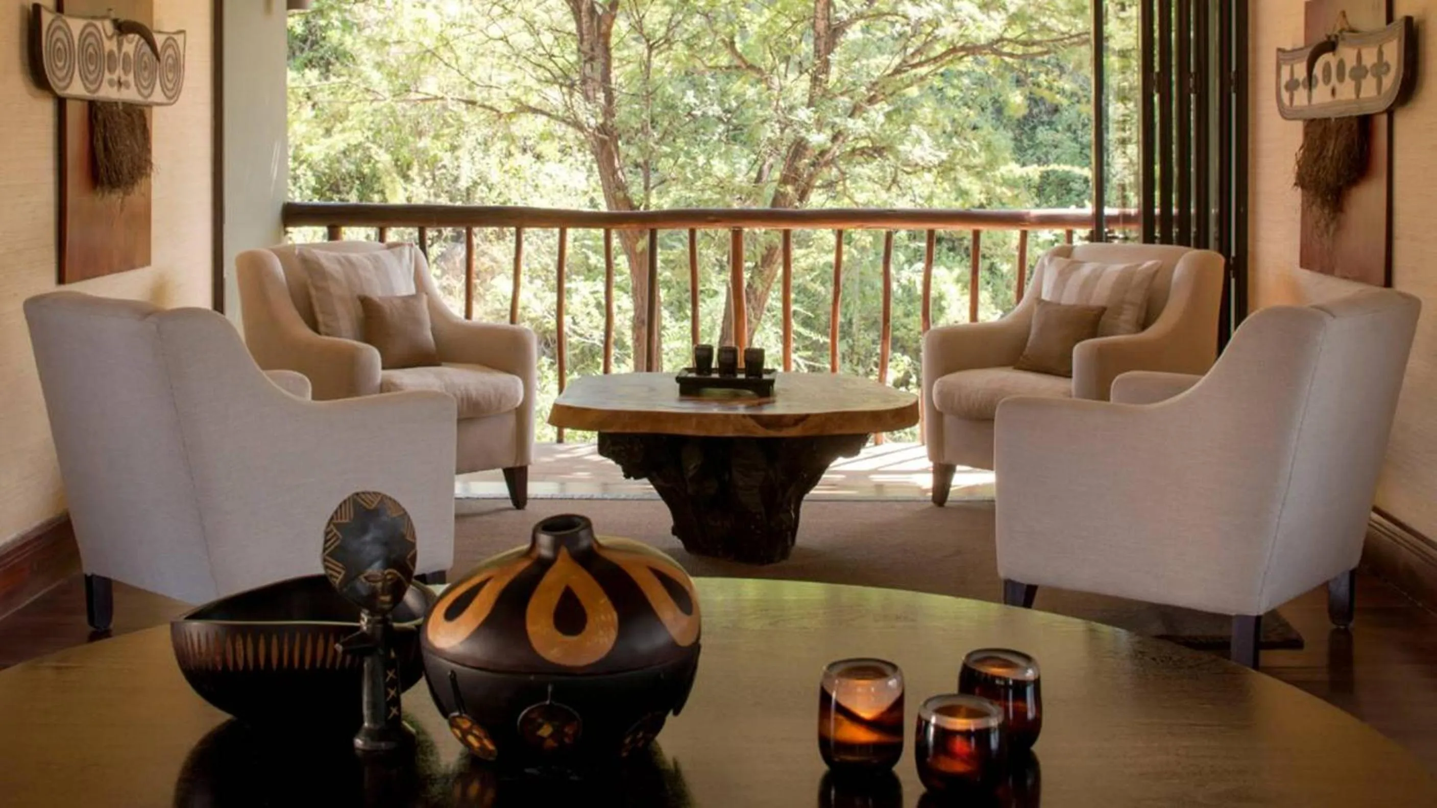 Lobby or reception in Four Seasons Safari Lodge Serengeti