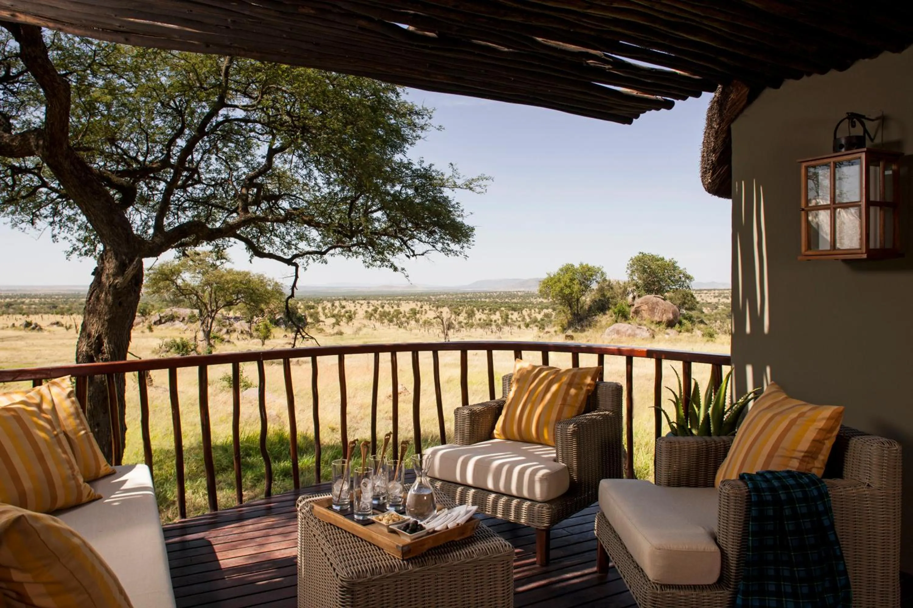 Balcony/Terrace in Four Seasons Safari Lodge Serengeti