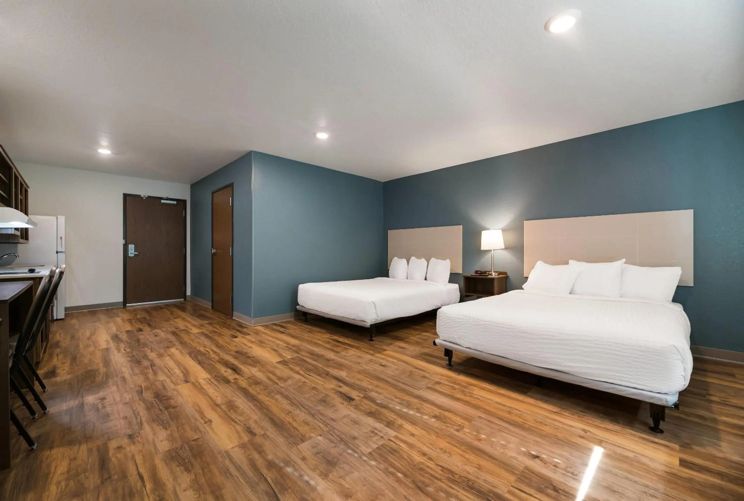 Bedroom, Bed in WoodSpring Suites Cocoa Beach - Rockledge