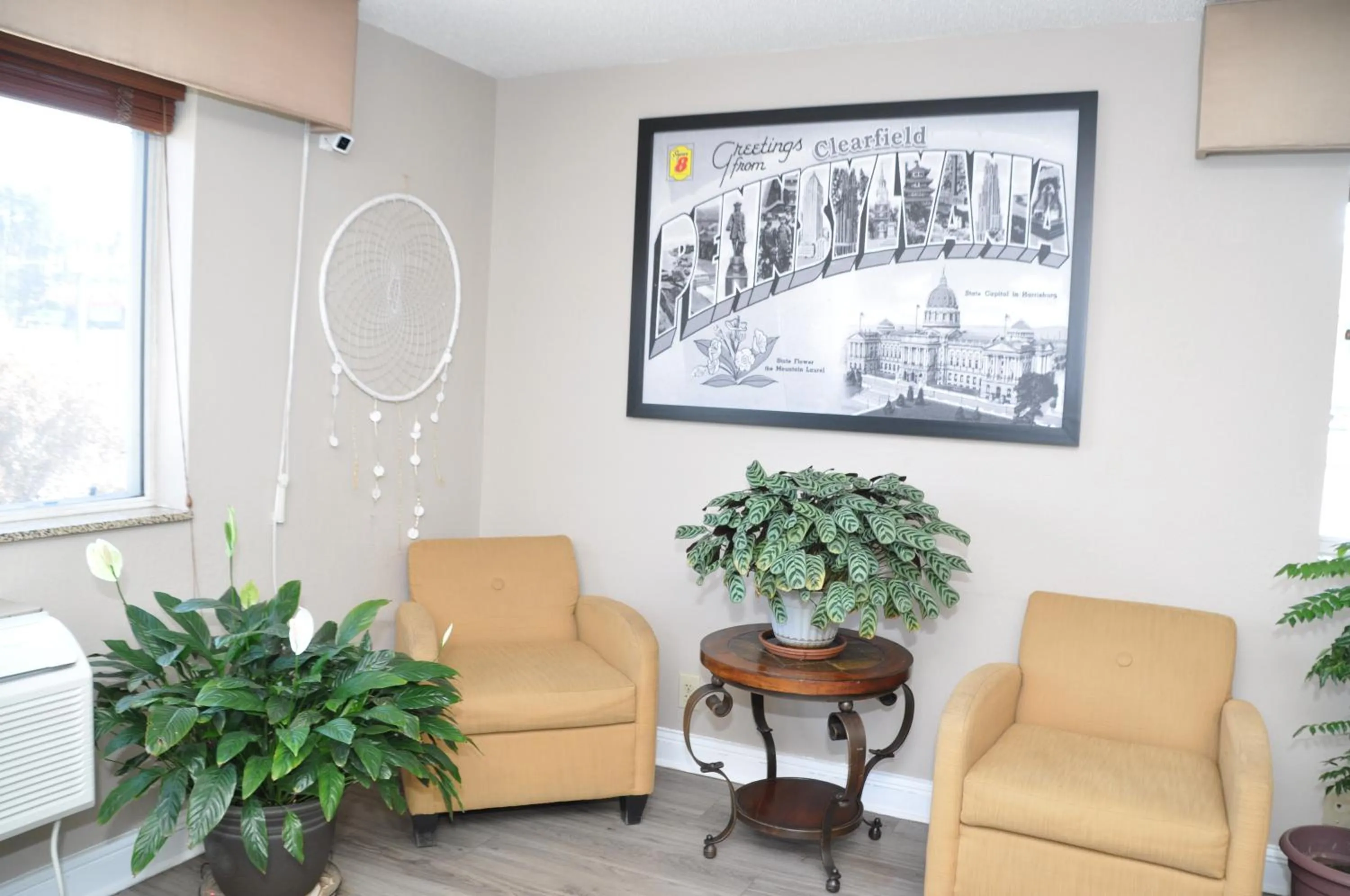 Super 8 by Wyndham Clearfield