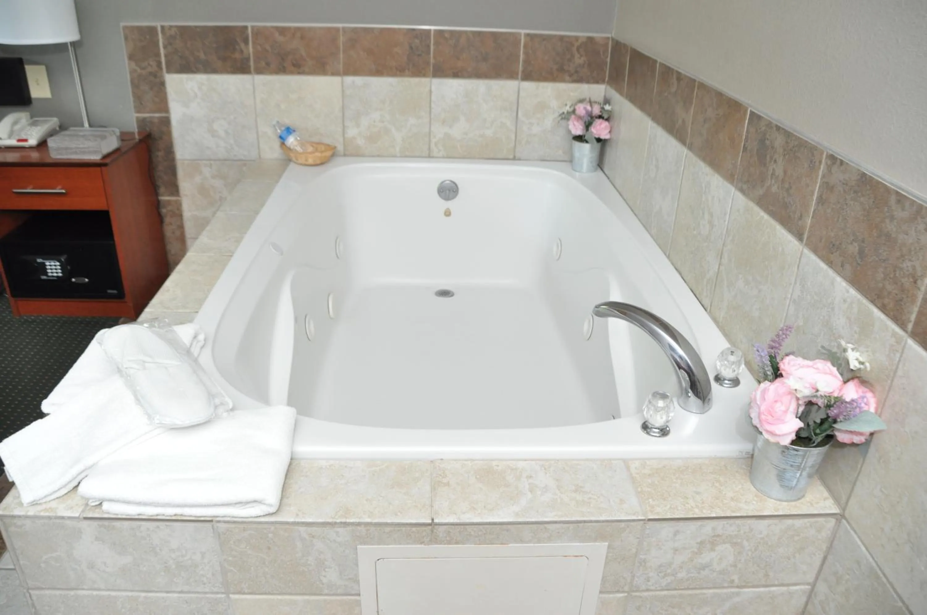 Super 8 by Wyndham Clearfield