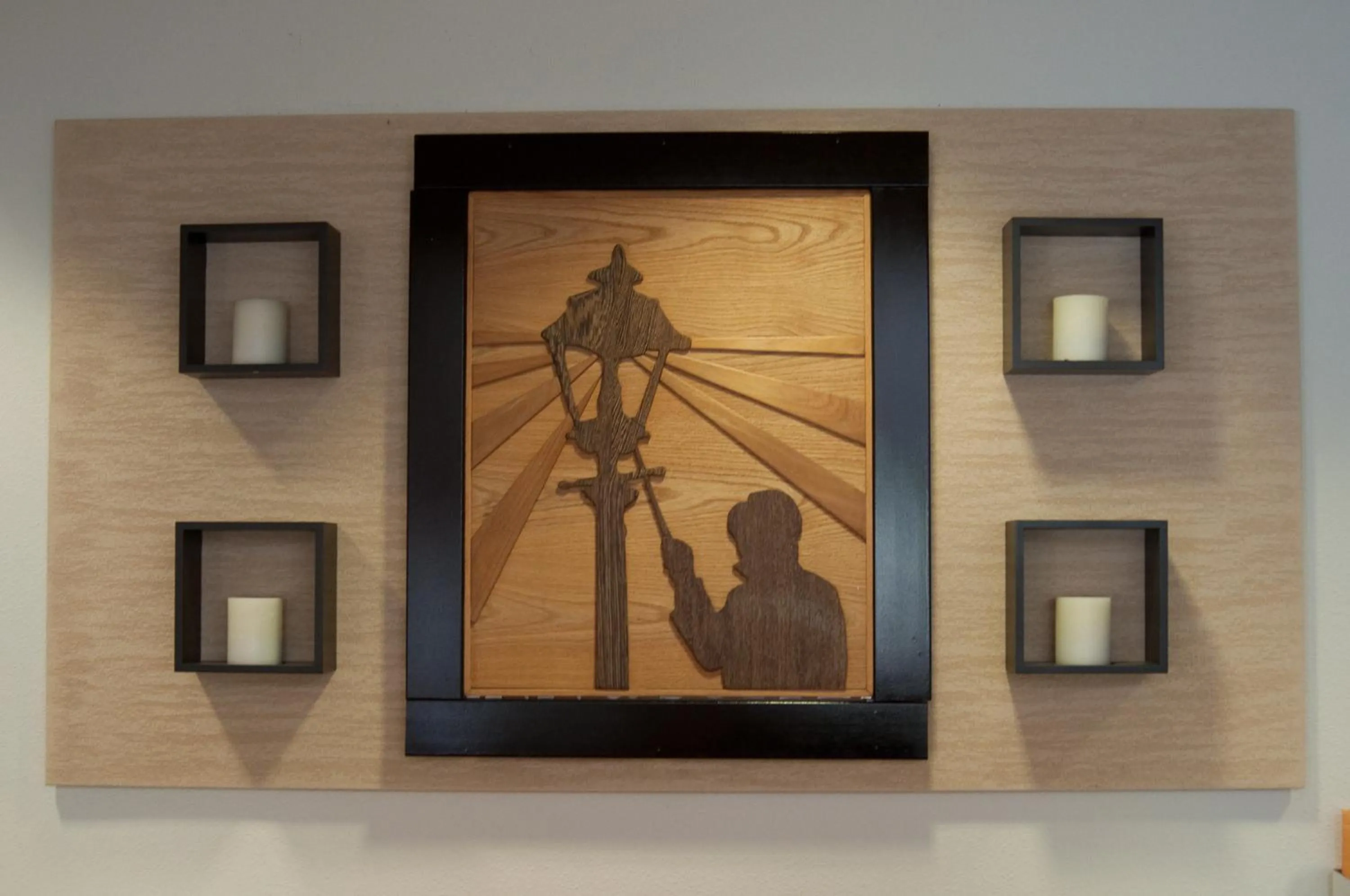 Decorative detail in Lamplighter Inn & Suites