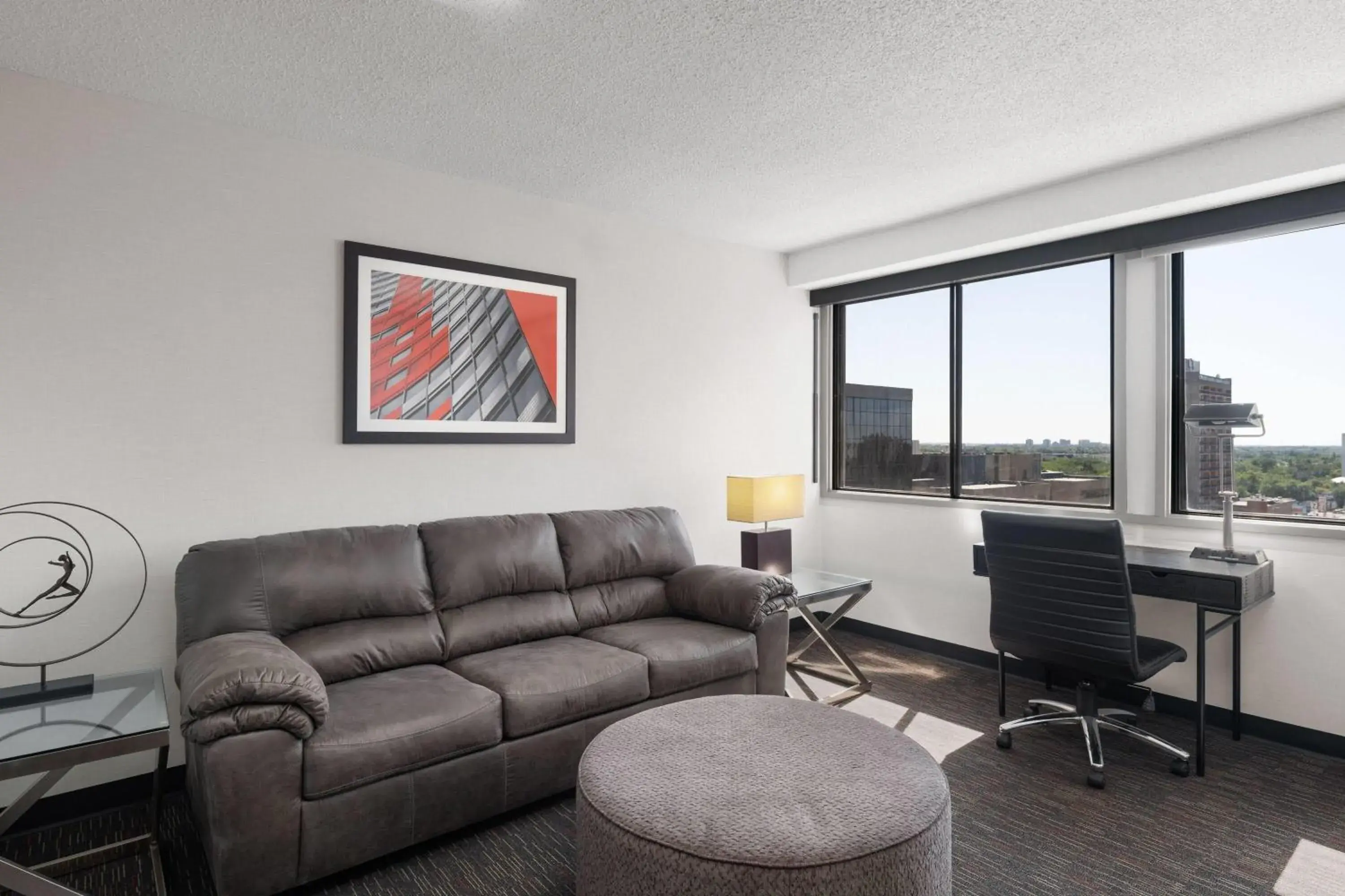 One-Bedroom Presidential King Suite - Non-Smoking in Ramada Plaza by Wyndham Regina Downtown One-Bedroom Presidential King Suite - Non-Smoking in Ramada Plaza by Wyndham Regina Downtown