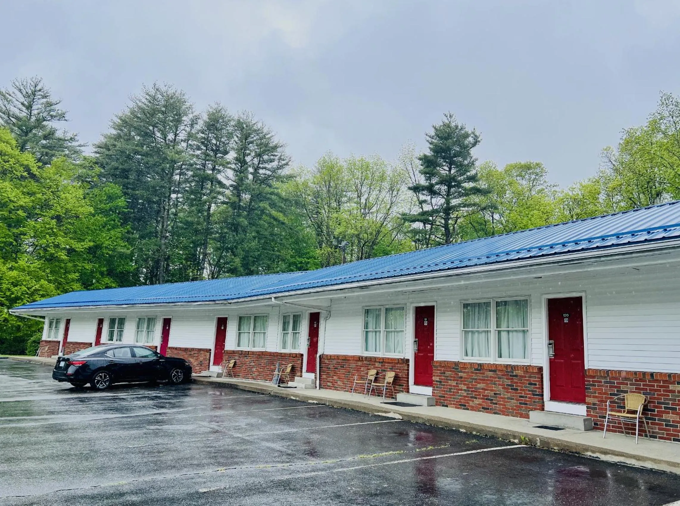 Economy Lodge 682 Main St Sturbridge