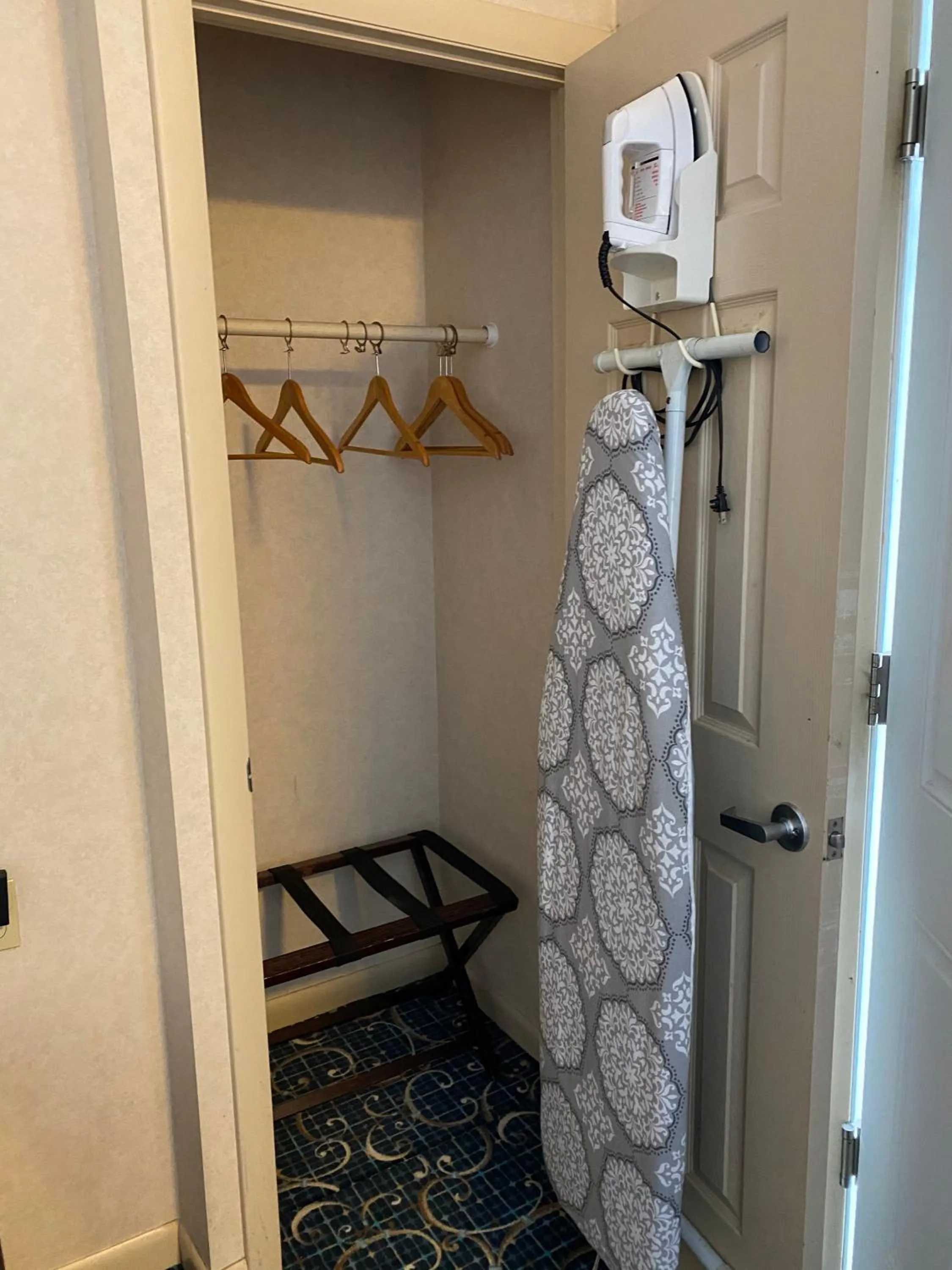 Economy Lodge 682 Main St Sturbridge