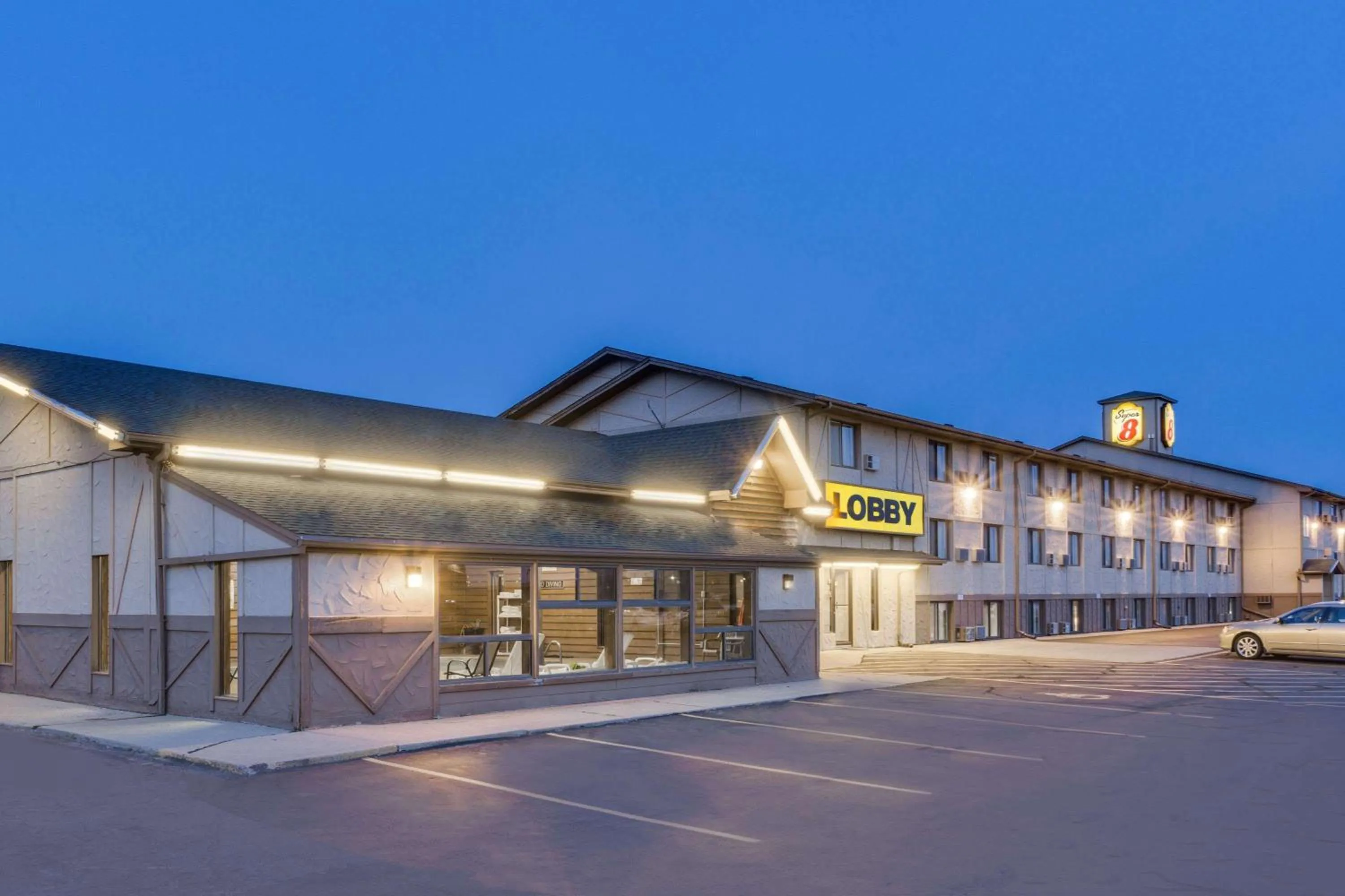 Property building in Super 8 by Wyndham Mitchell