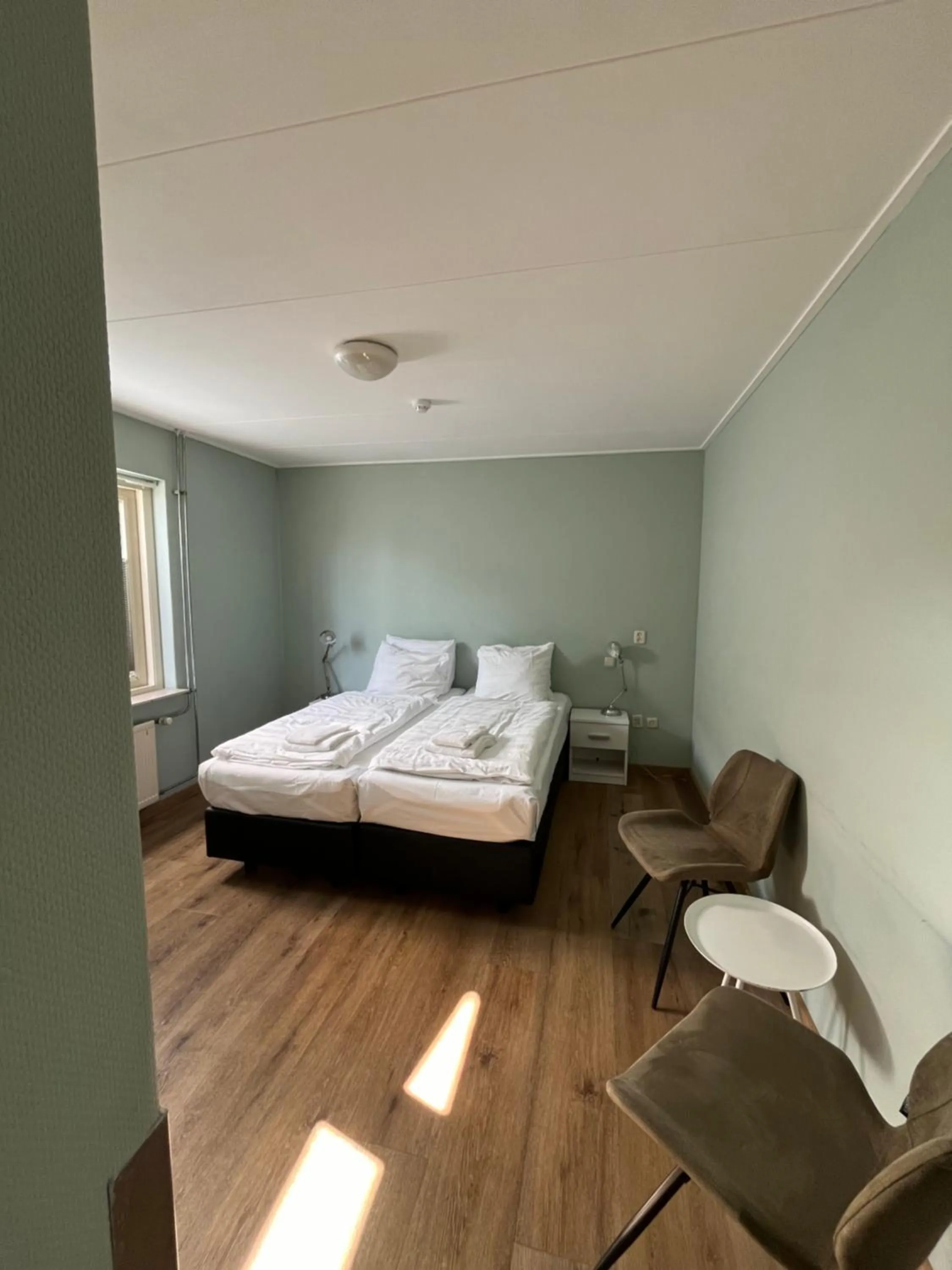 Bedroom, Bed in Giethoorn Old Art Hotel