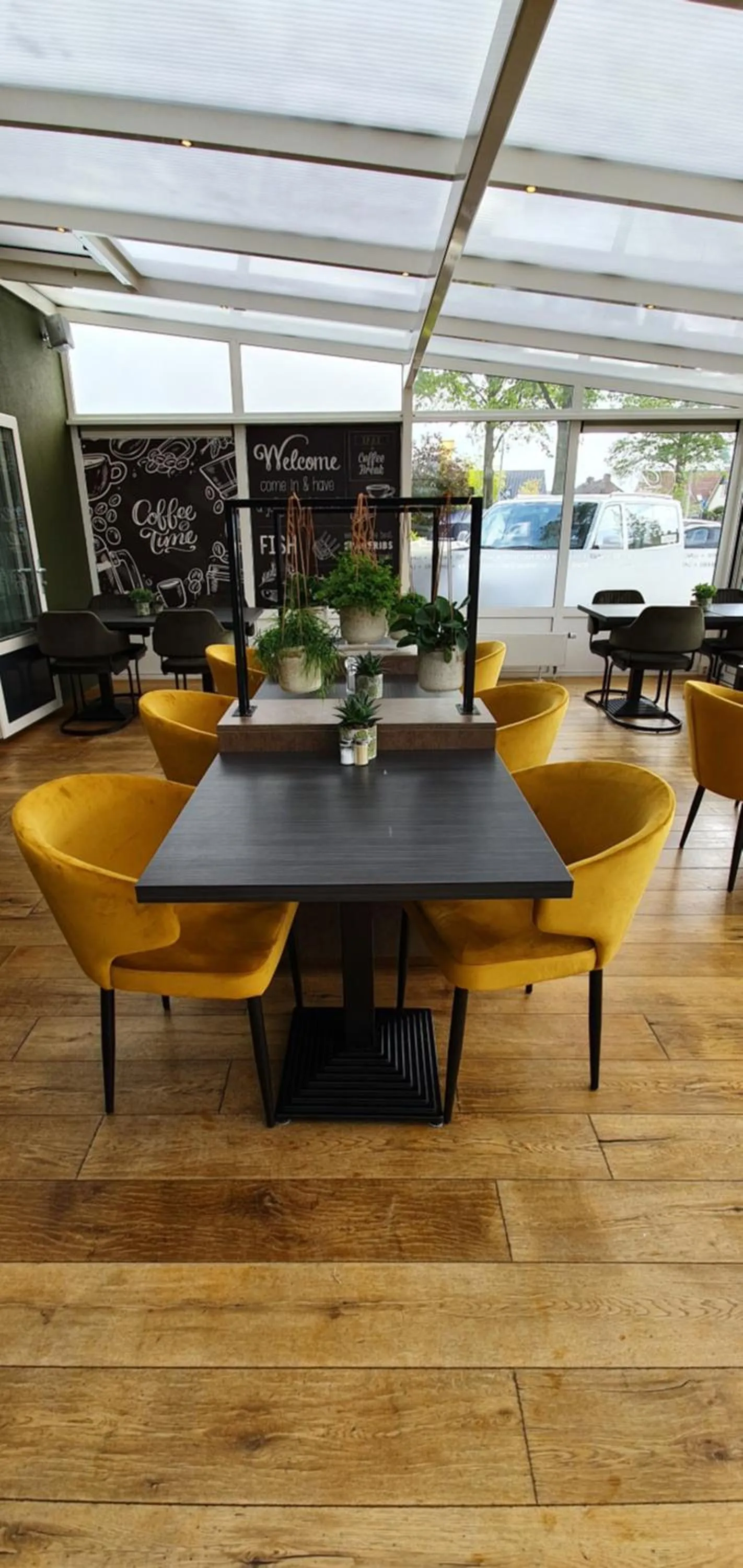 Restaurant/places to eat in Giethoorn Old Art Hotel