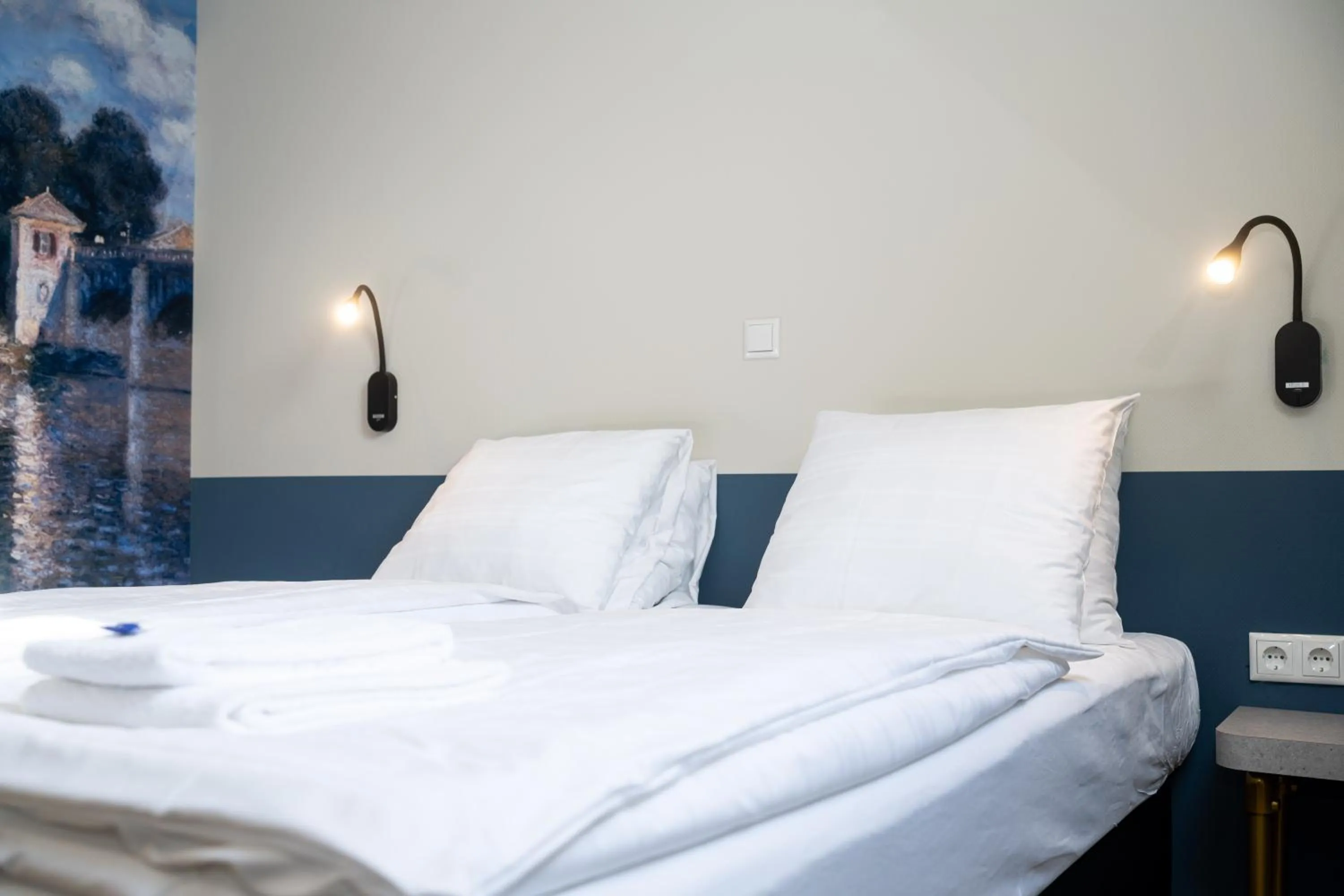 Bedroom, Bed in Giethoorn Old Art Hotel