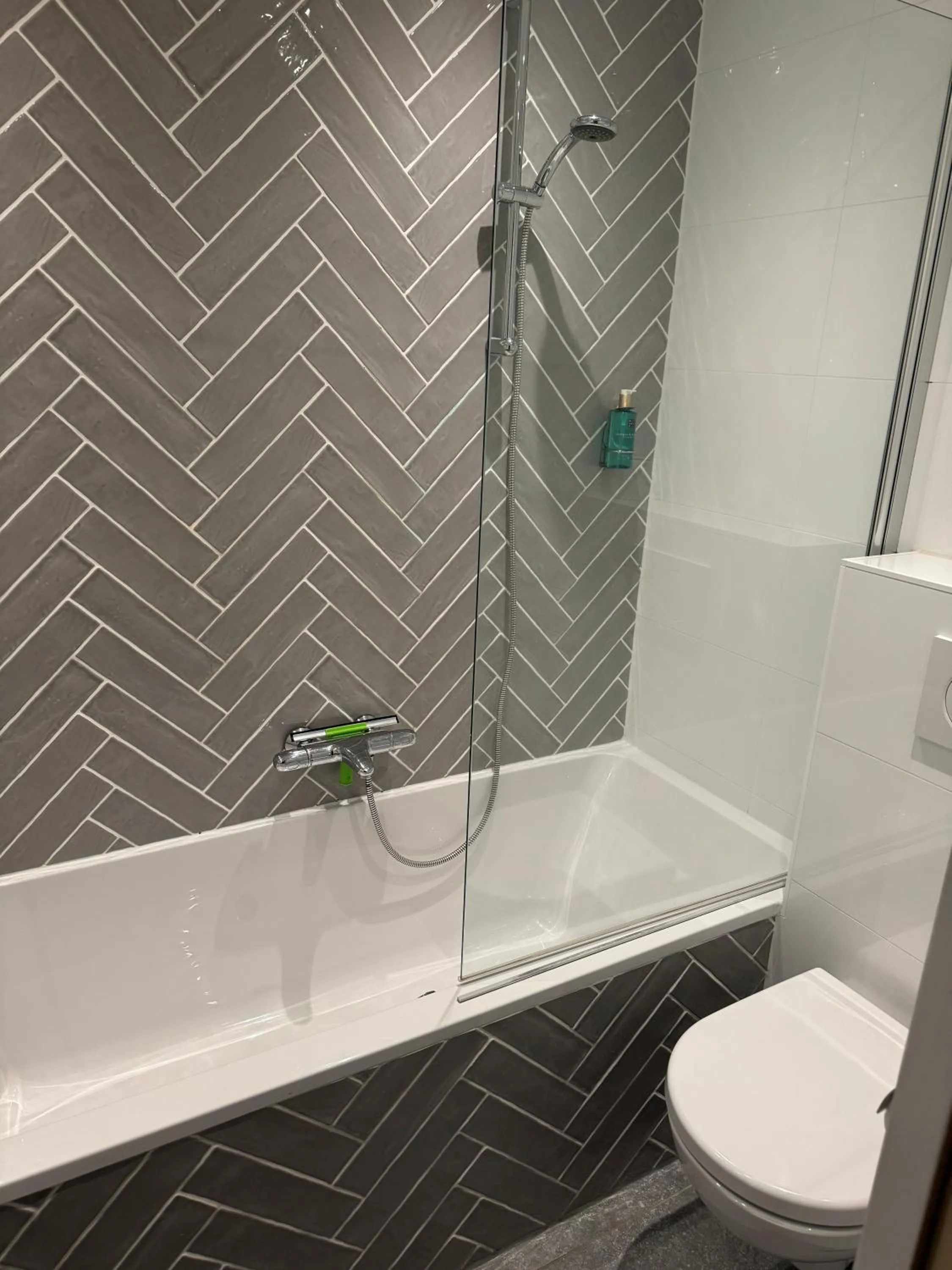 Bathroom in Giethoorn Old Art Hotel