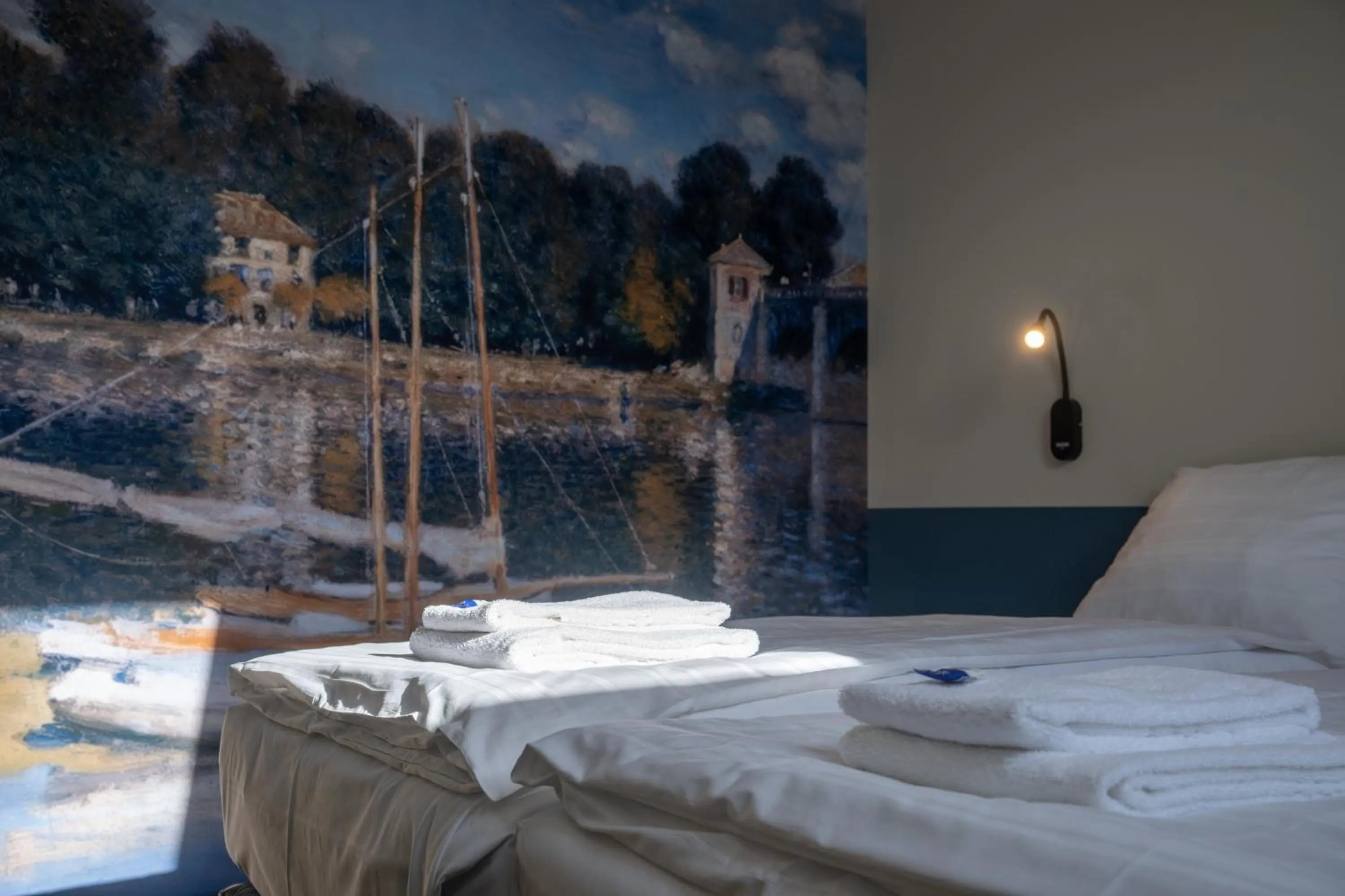 Bedroom, Bed in Giethoorn Old Art Hotel