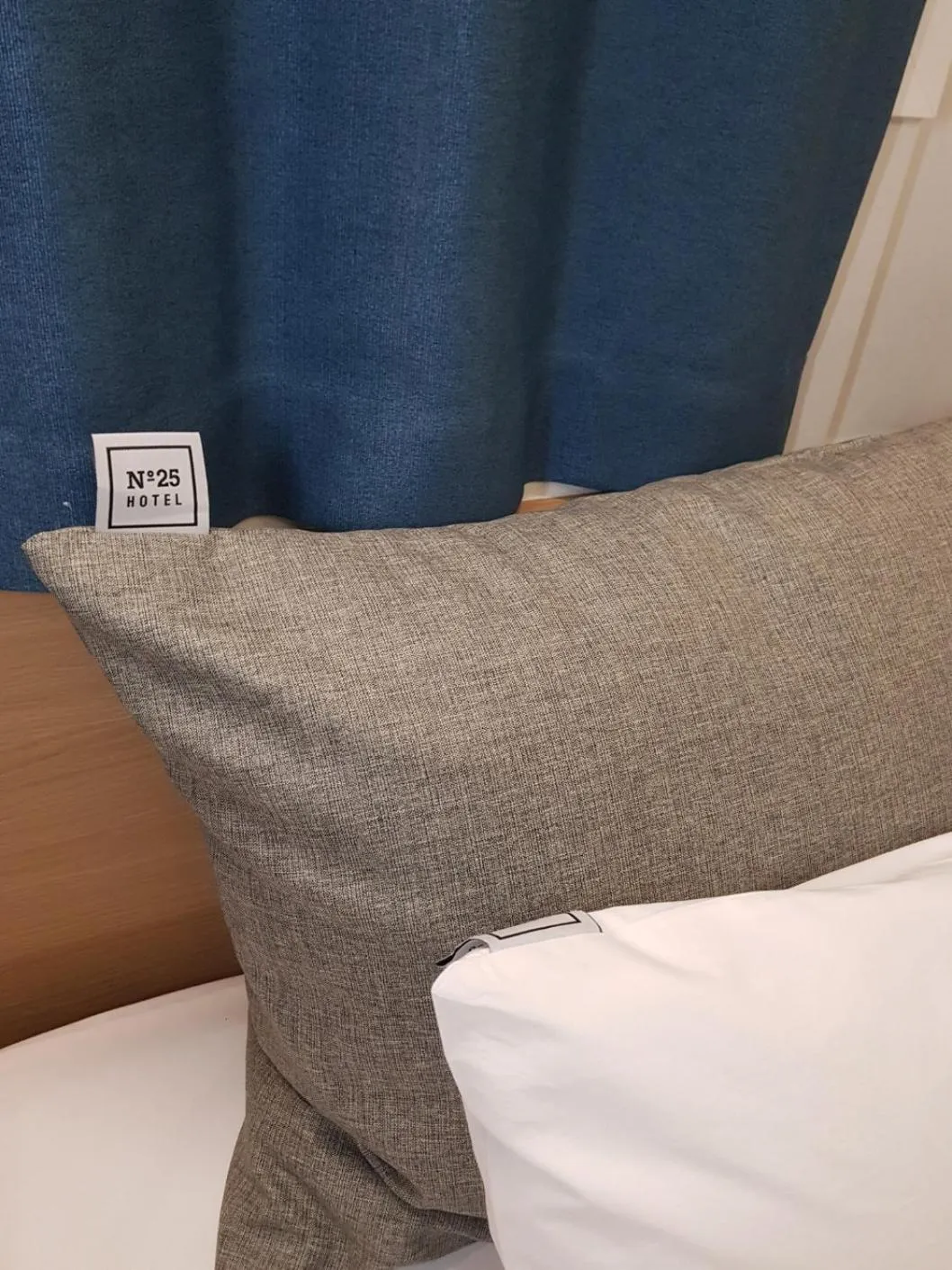 Bedroom, Bed in Number 25 Hotel