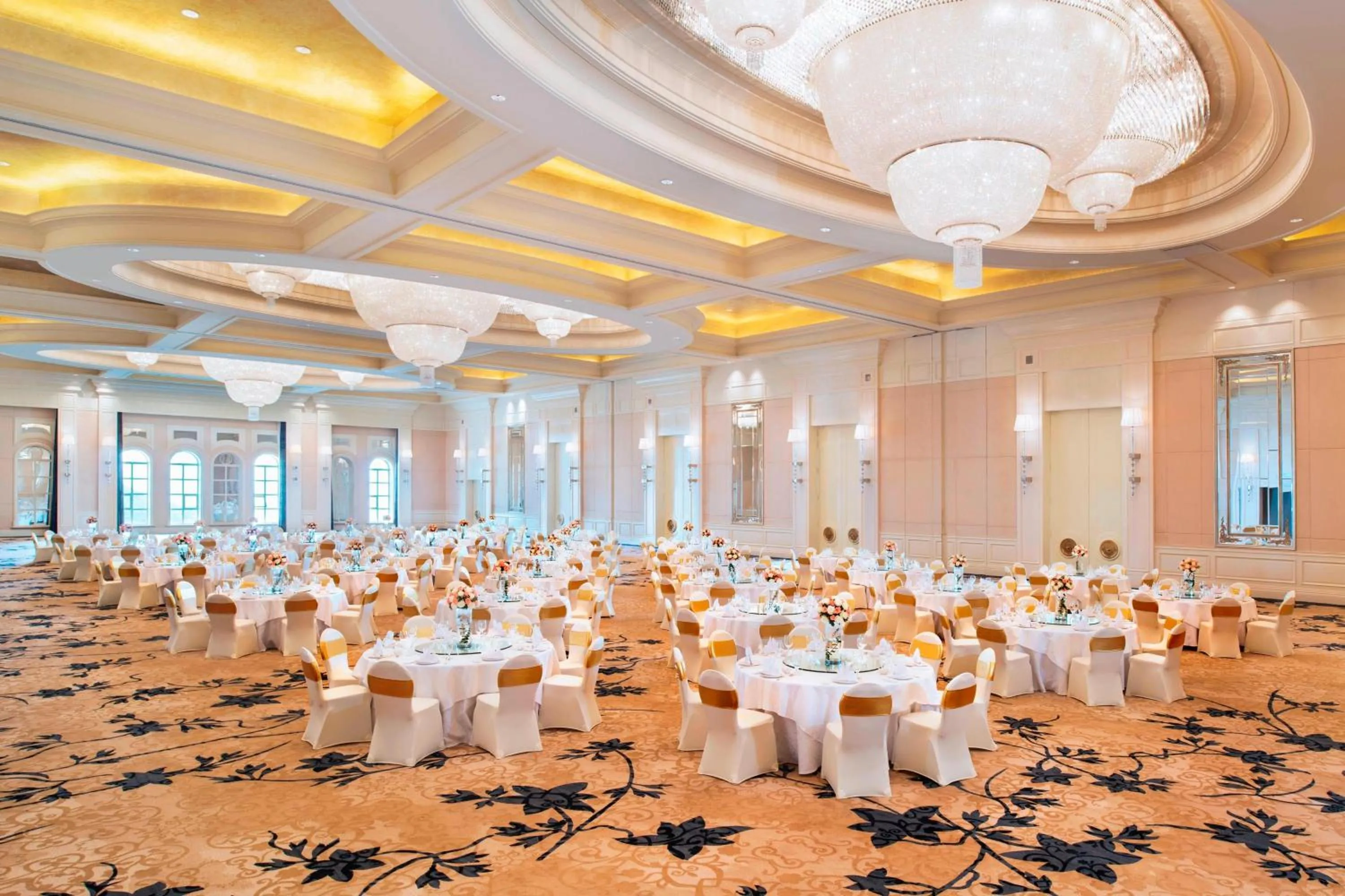 Banquet/Function facilities in The Castle Hotel, a Luxury Collection Hotel, Dalian