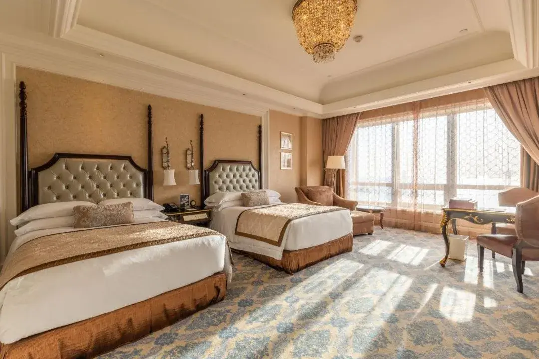 Deluxe Twin Room with Ocean View in The Castle Hotel, a Luxury Collection Hotel, Dalian Deluxe Twin Room with Ocean View in The Castle Hotel, a Luxury Collection Hotel, Dalian