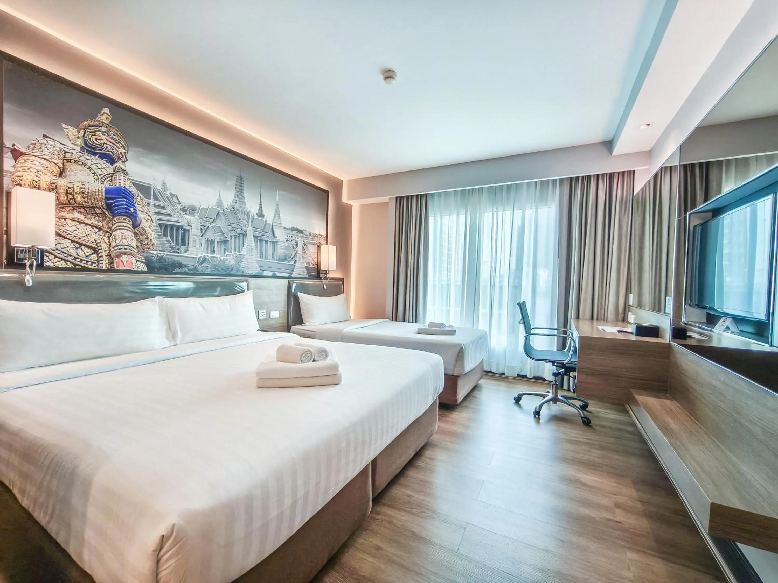 Bed in Citrus Sukhumvit 11 by Compass Hospitality