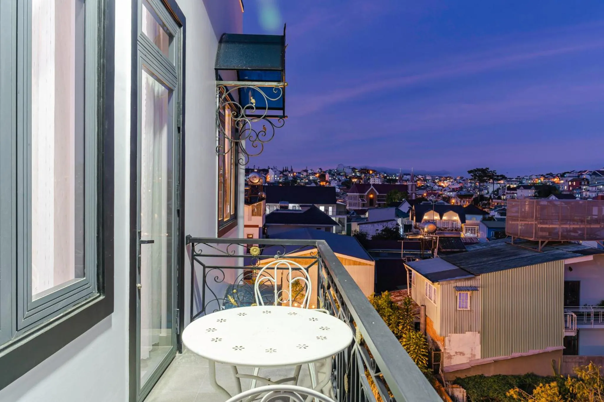 Balcony/Terrace in Kim Little Hotel Dalat
