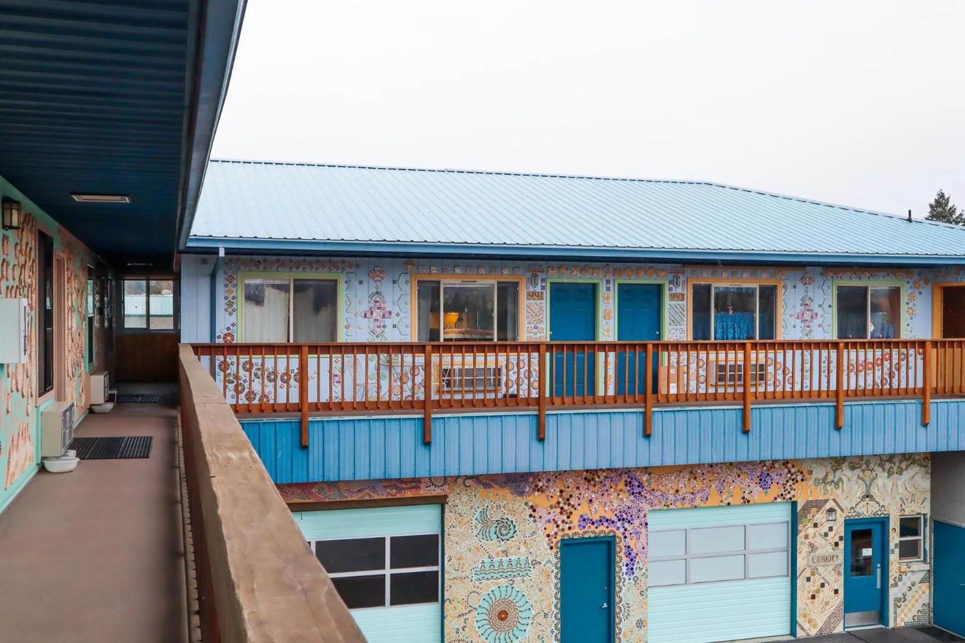 Property building in Ashland Commons Hostel